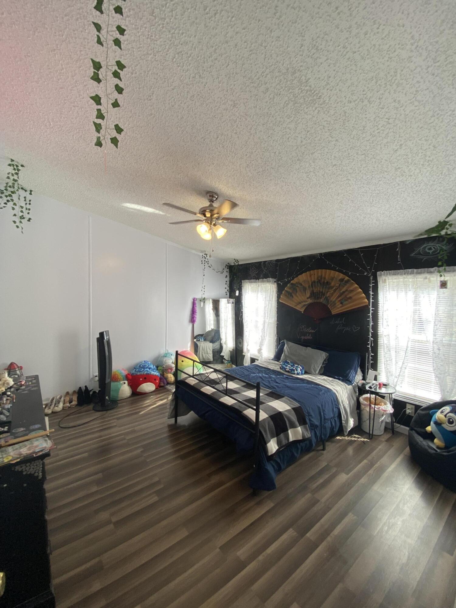 LEGEND WOODS ESTATES UNREC - Residential
