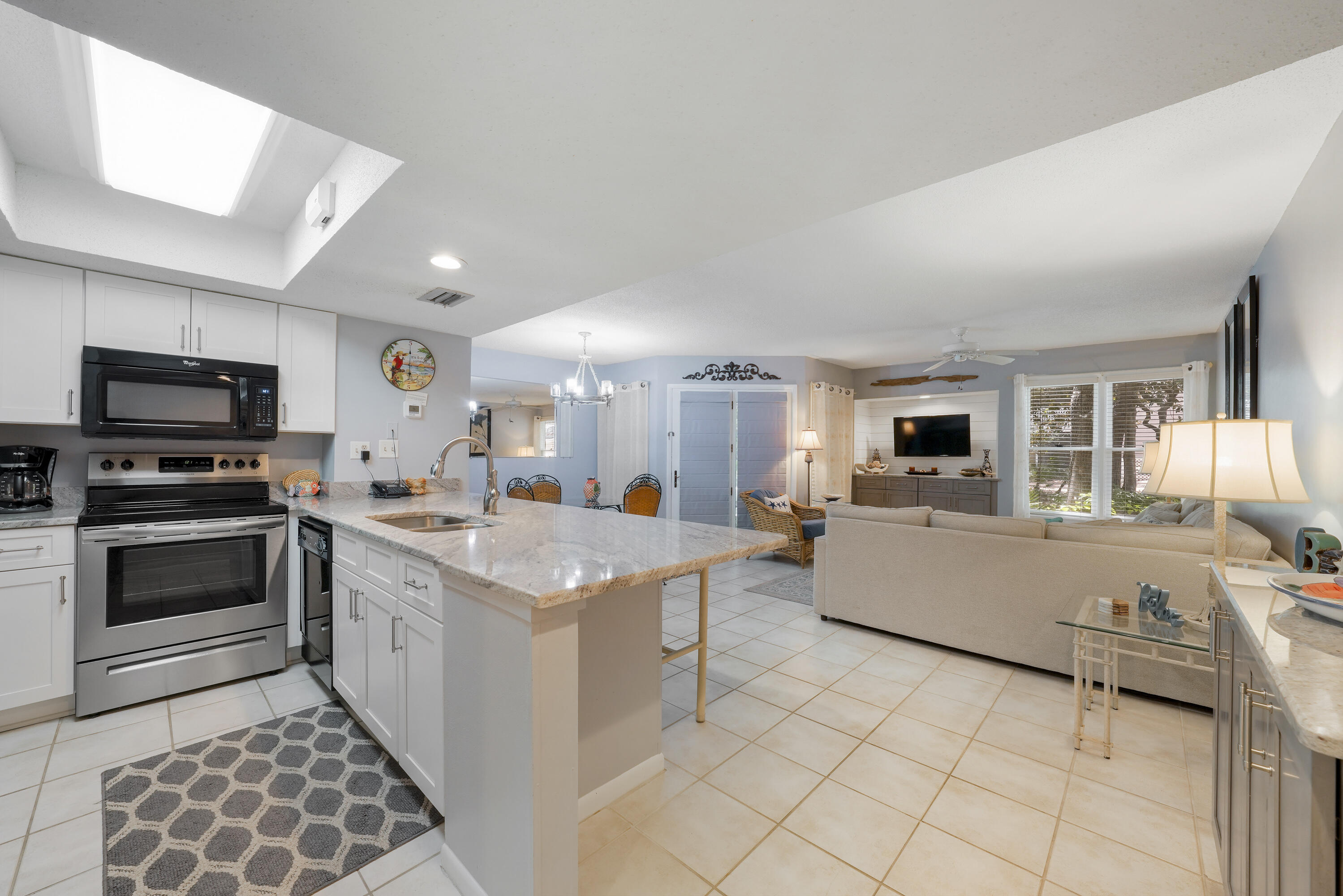 HIDDEN DUNES BEACH COTTAGES 1 - Residential