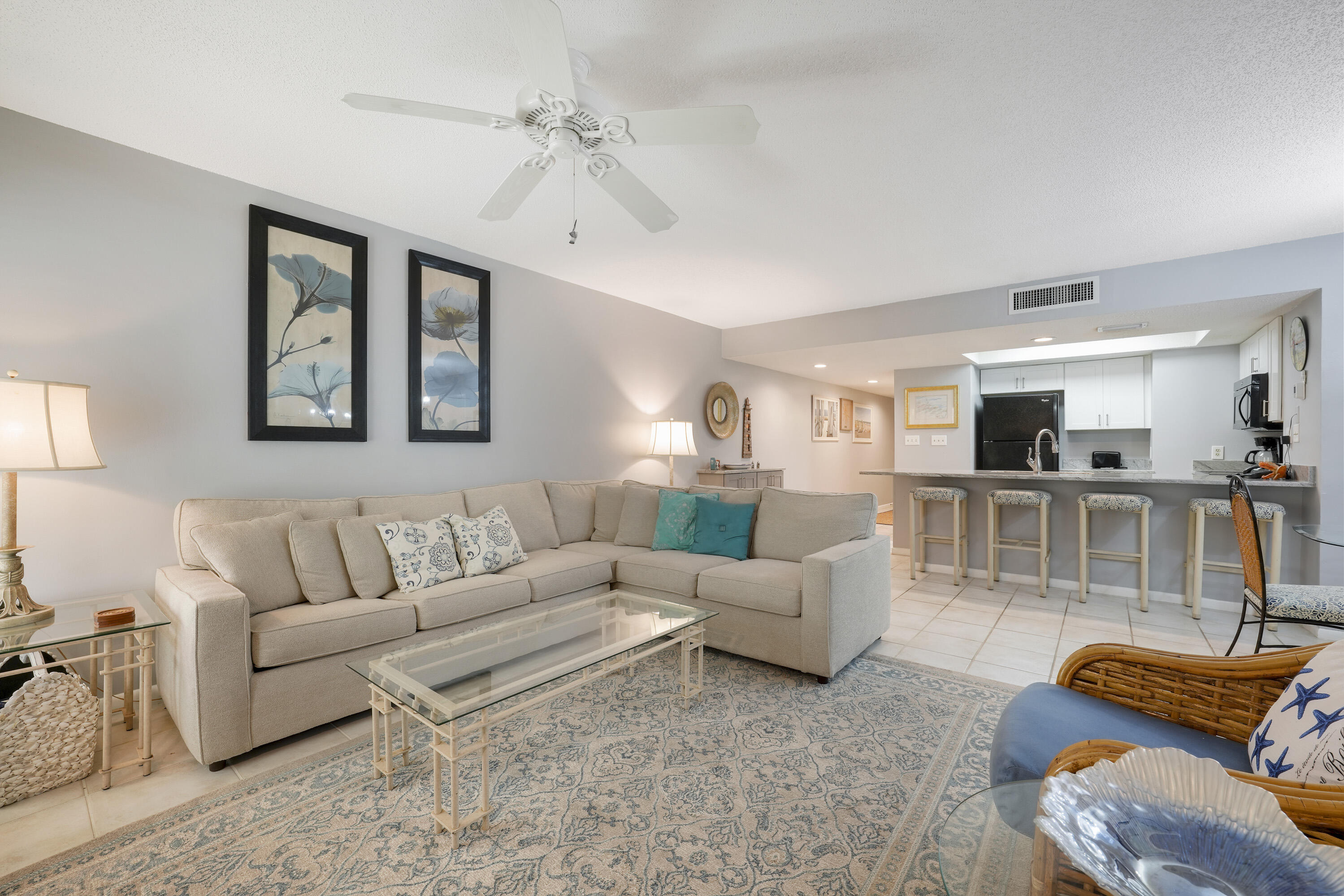 HIDDEN DUNES BEACH COTTAGES 1 - Residential