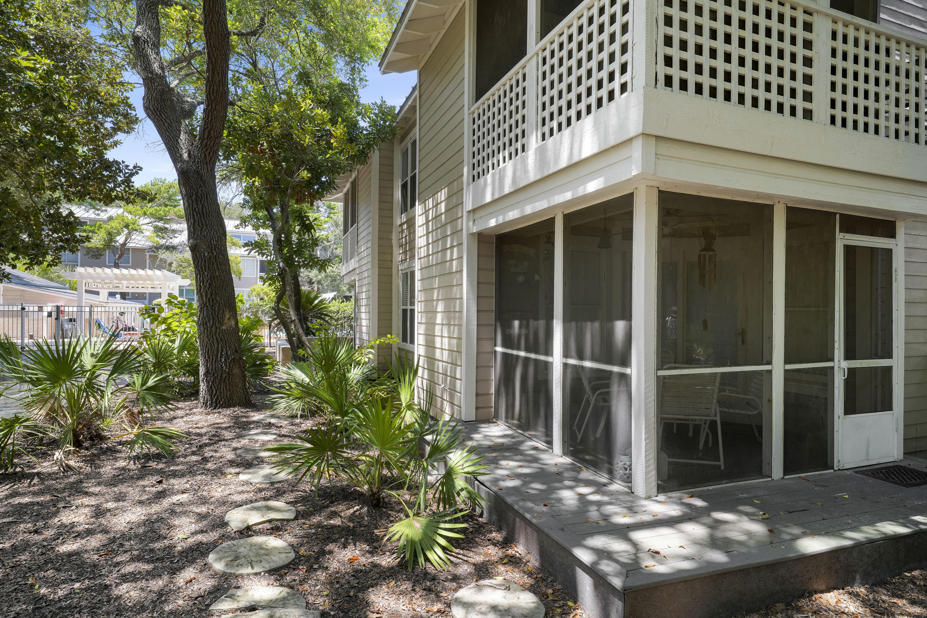 HIDDEN DUNES BEACH COTTAGES 1 - Residential