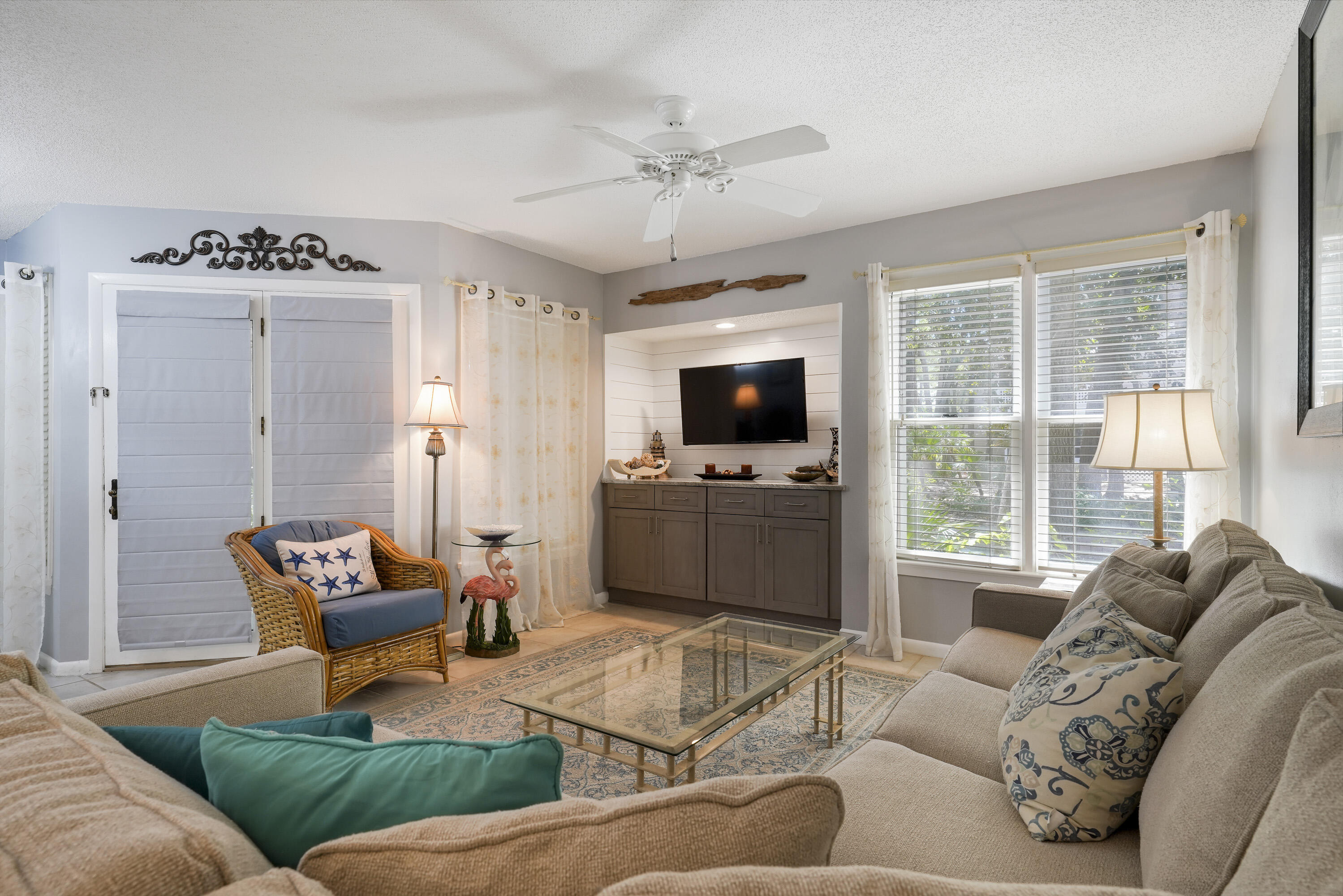 HIDDEN DUNES BEACH COTTAGES 1 - Residential