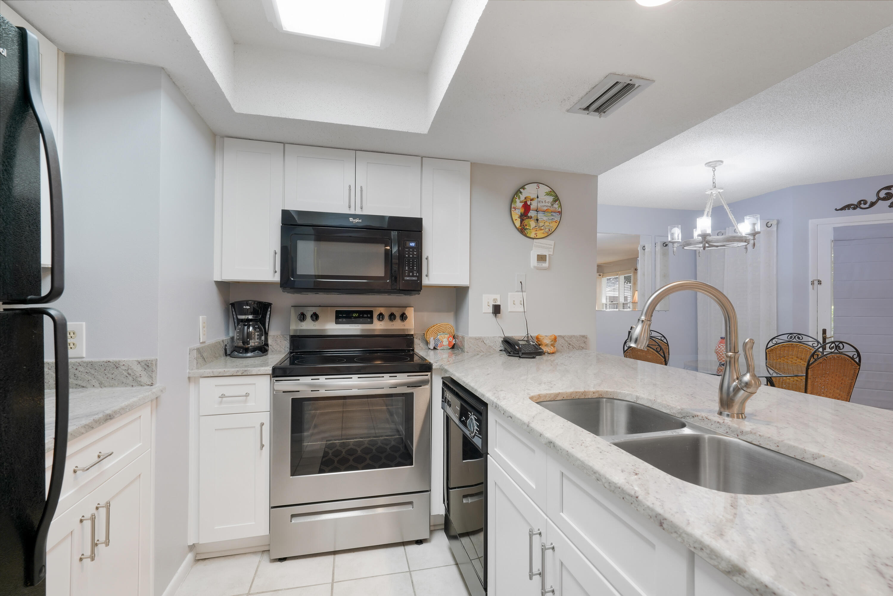 HIDDEN DUNES BEACH COTTAGES 1 - Residential