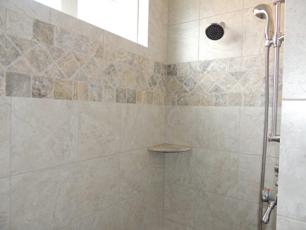 THE STABLES AT ROCKY BAYOU - Residential