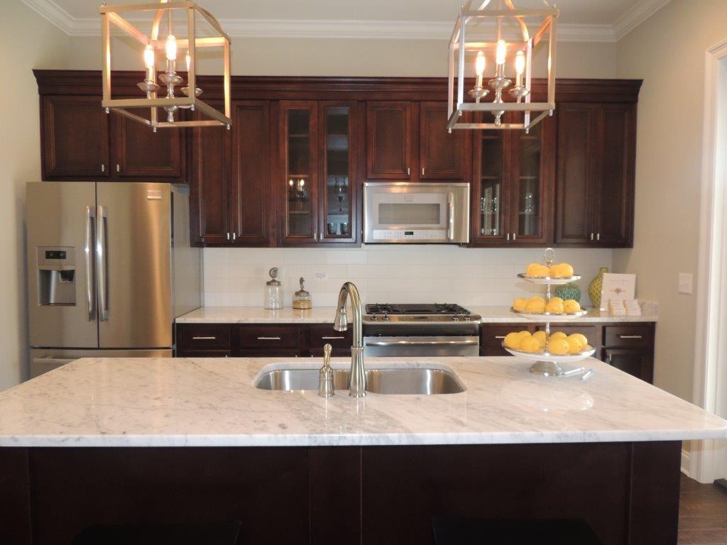 THE STABLES AT ROCKY BAYOU - Residential