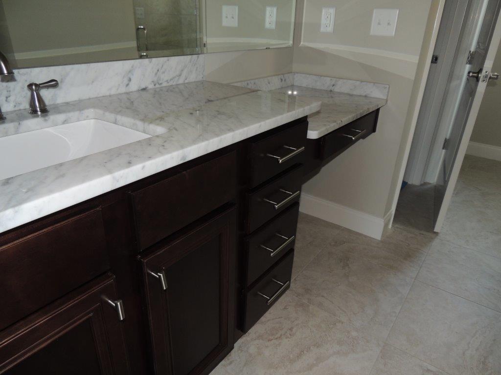 THE STABLES AT ROCKY BAYOU - Residential