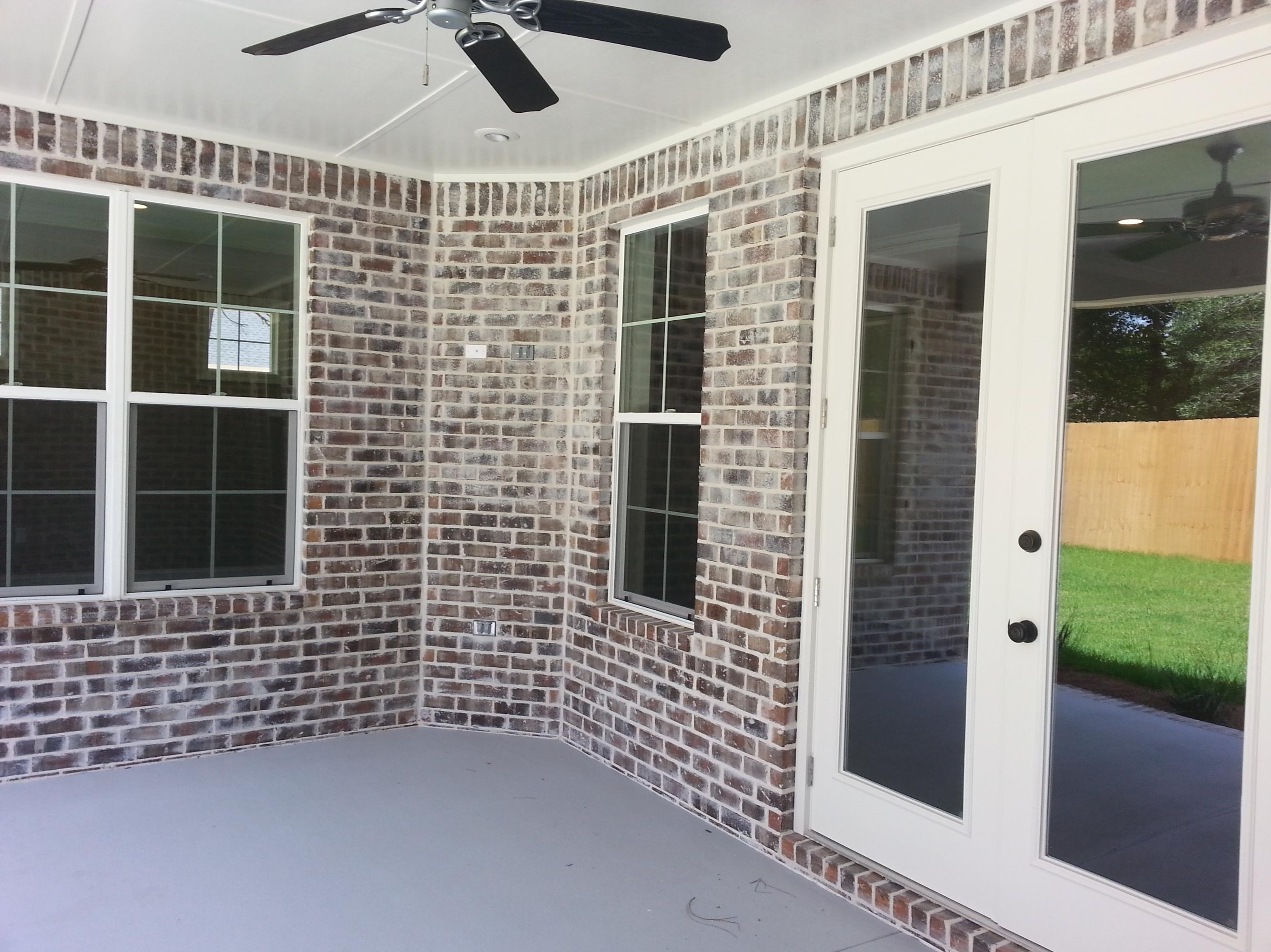 THE STABLES AT ROCKY BAYOU - Residential