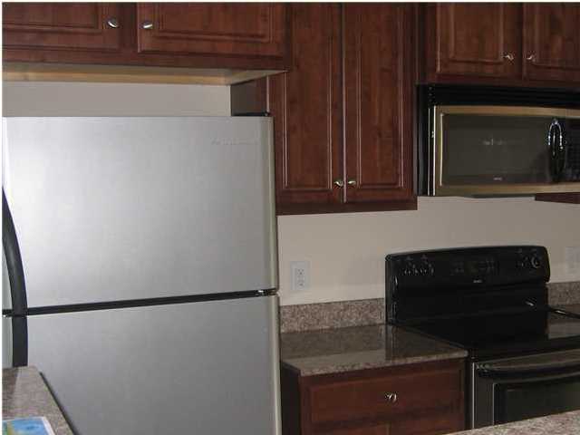 BRANDON OAKS 2ND ADD - Residential Lease