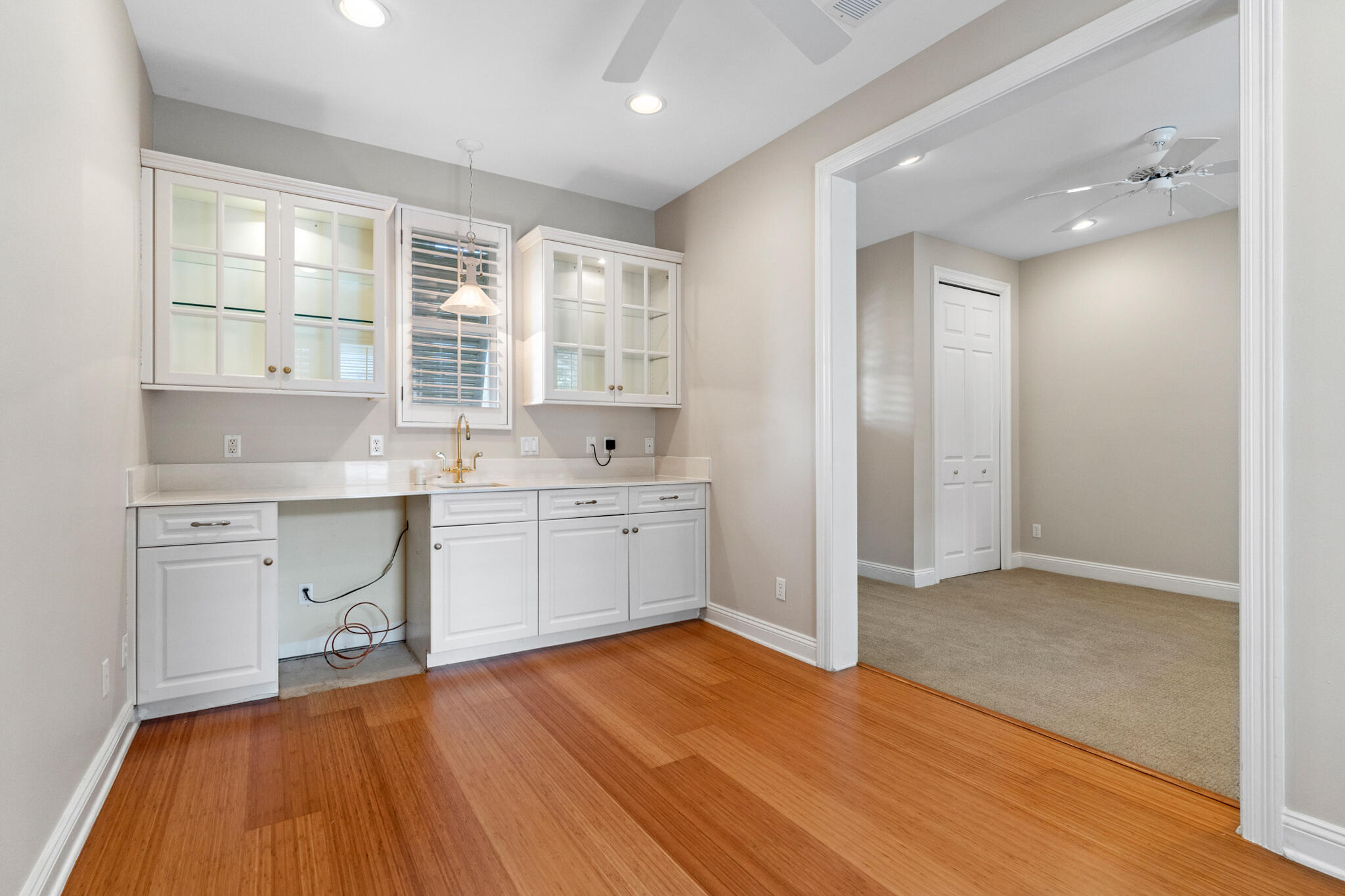 BURNT PINE - Residential