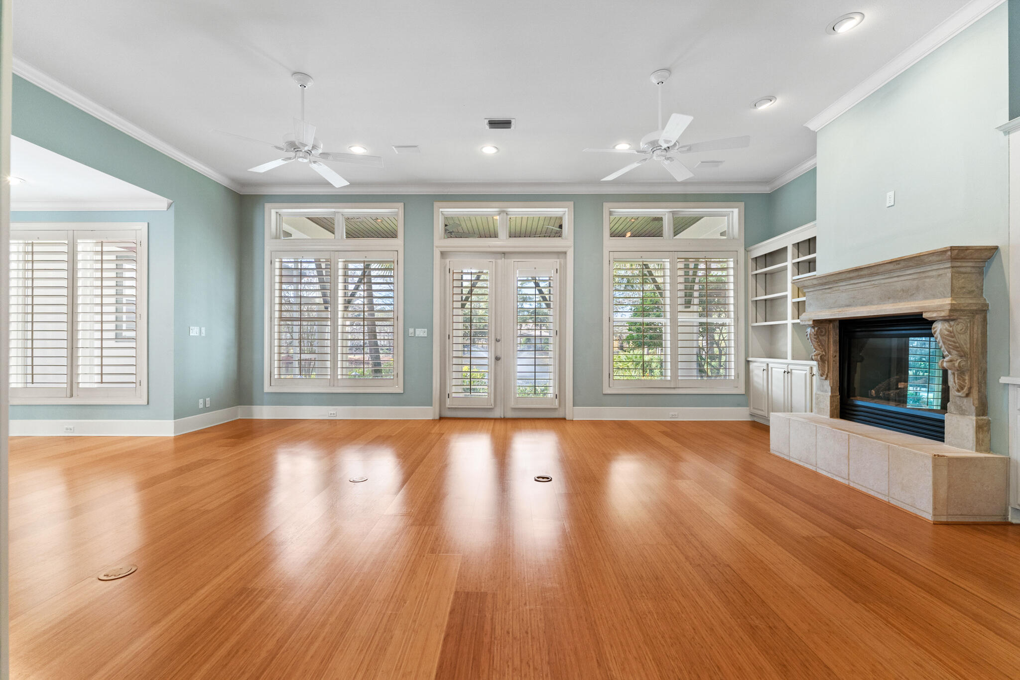 BURNT PINE - Residential