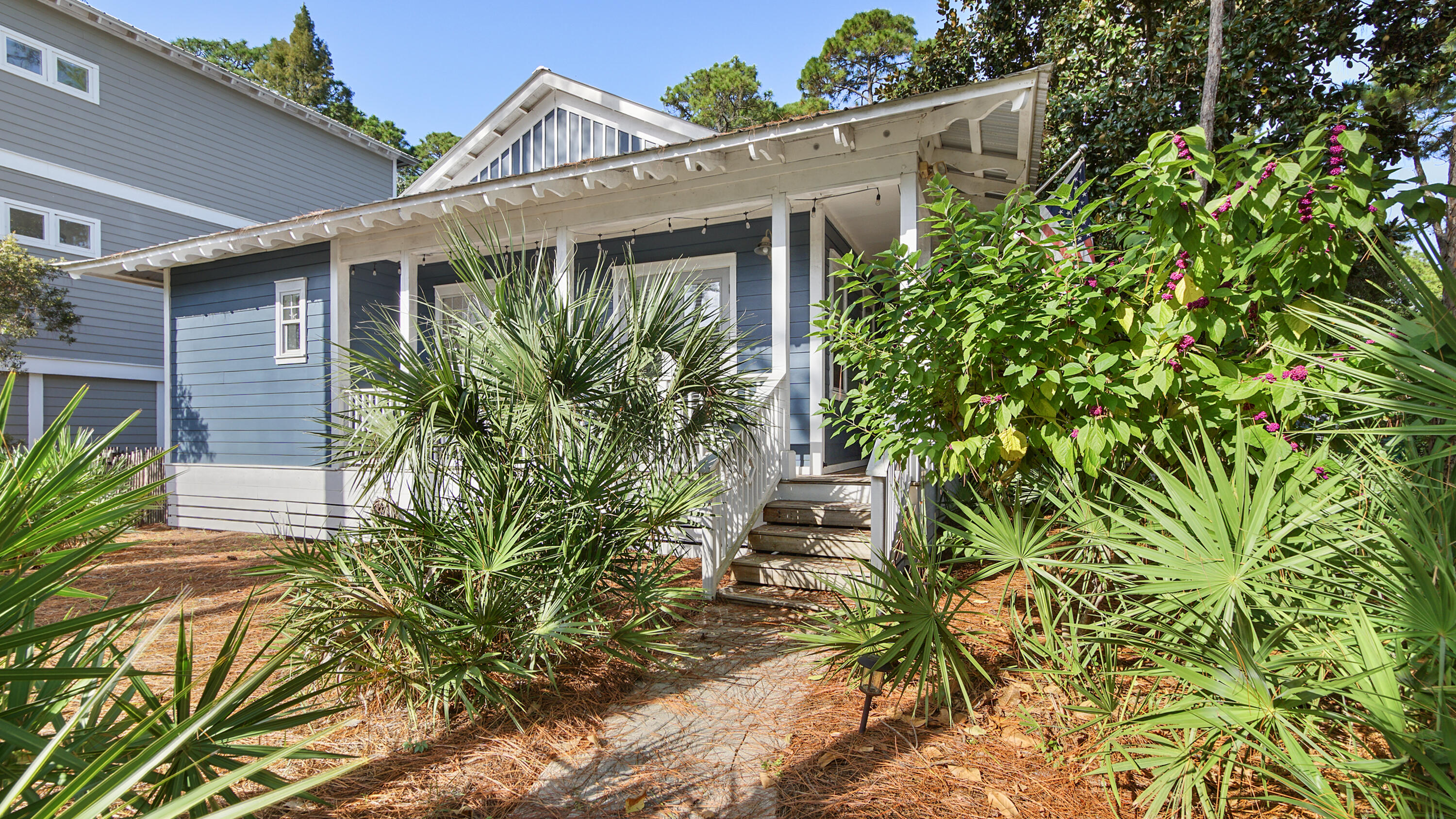 GULF SHORE MANOR - Residential