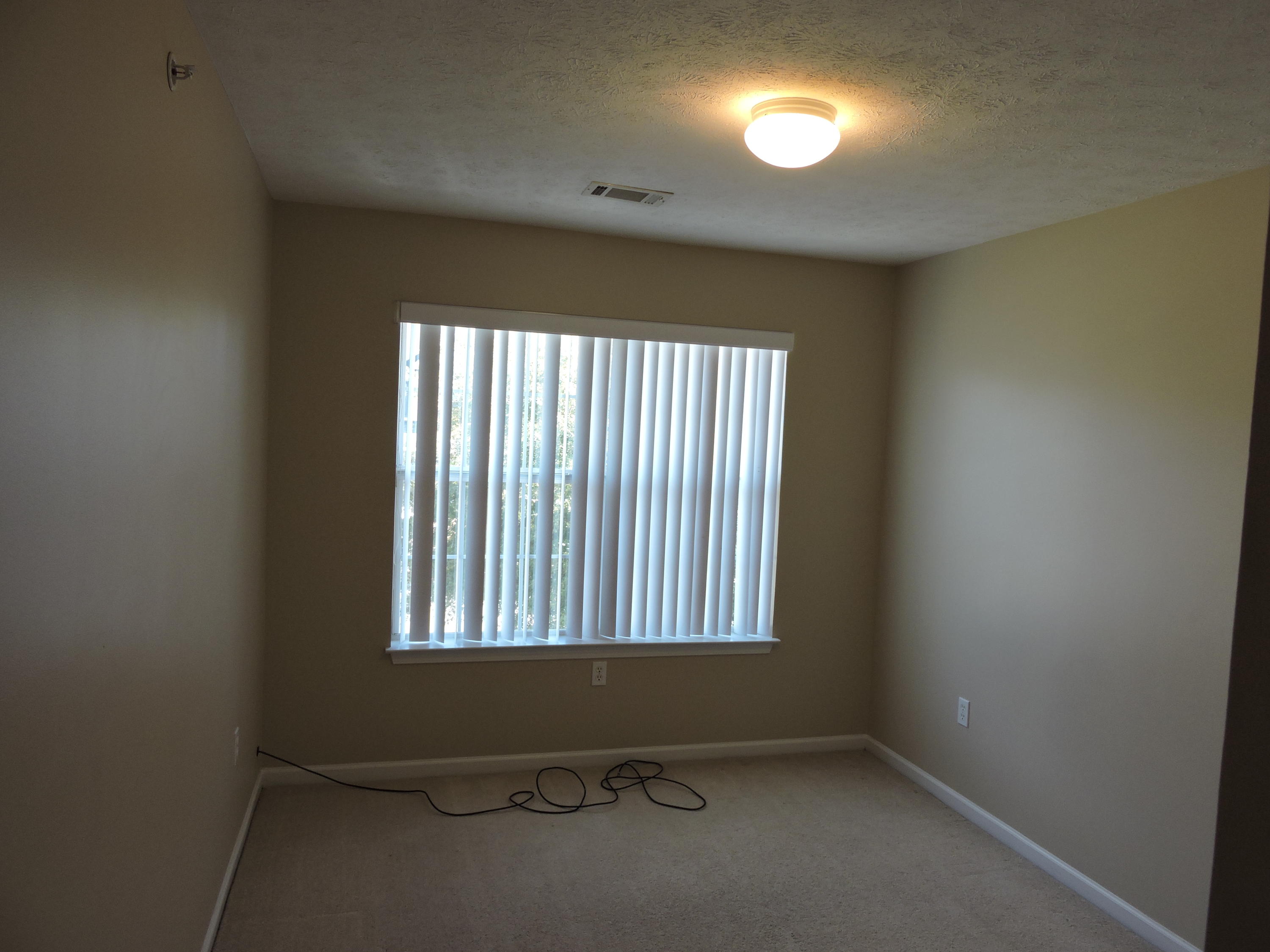 ROLLING PINES - Residential Lease