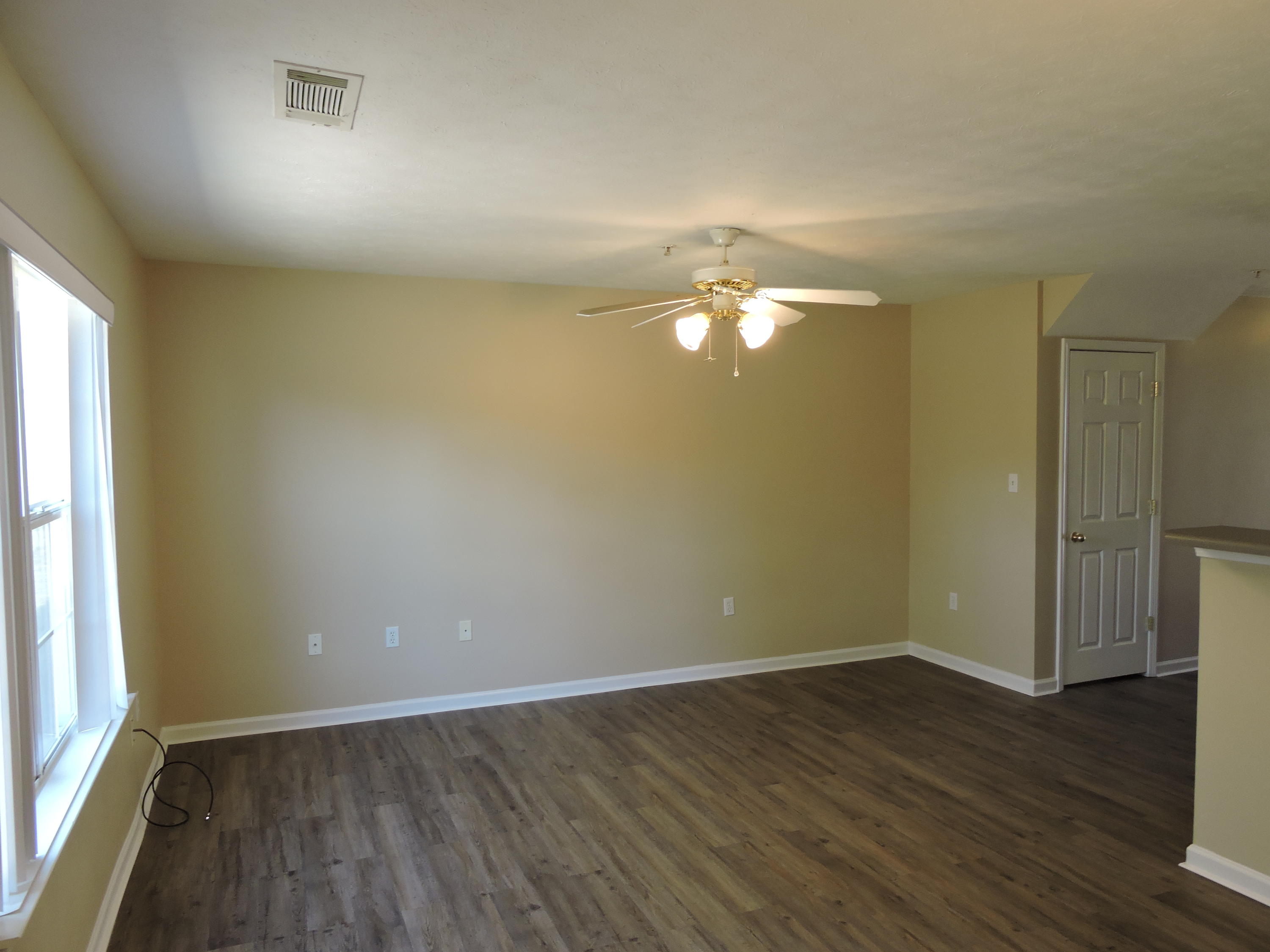 ROLLING PINES - Residential Lease