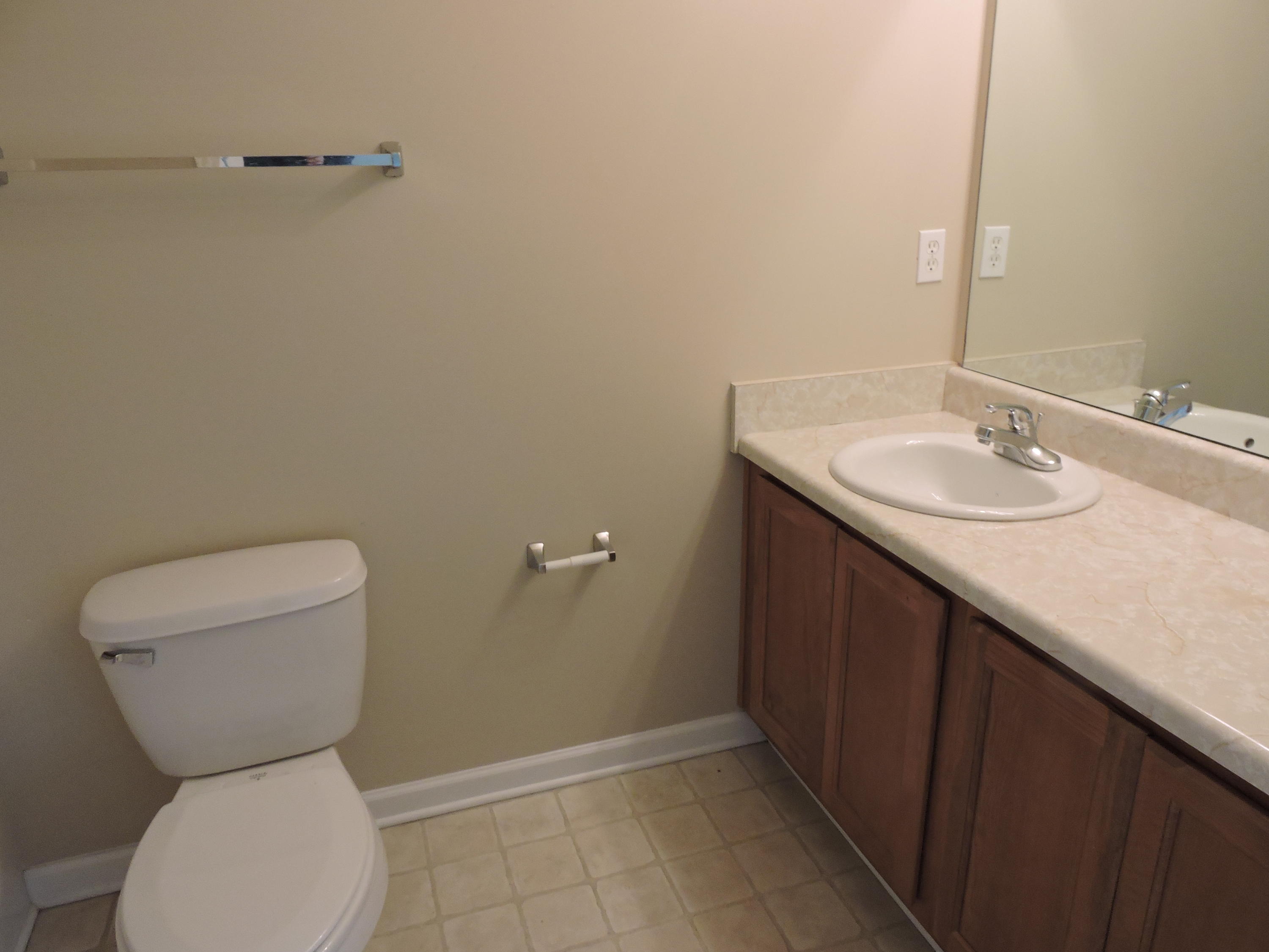ROLLING PINES - Residential Lease