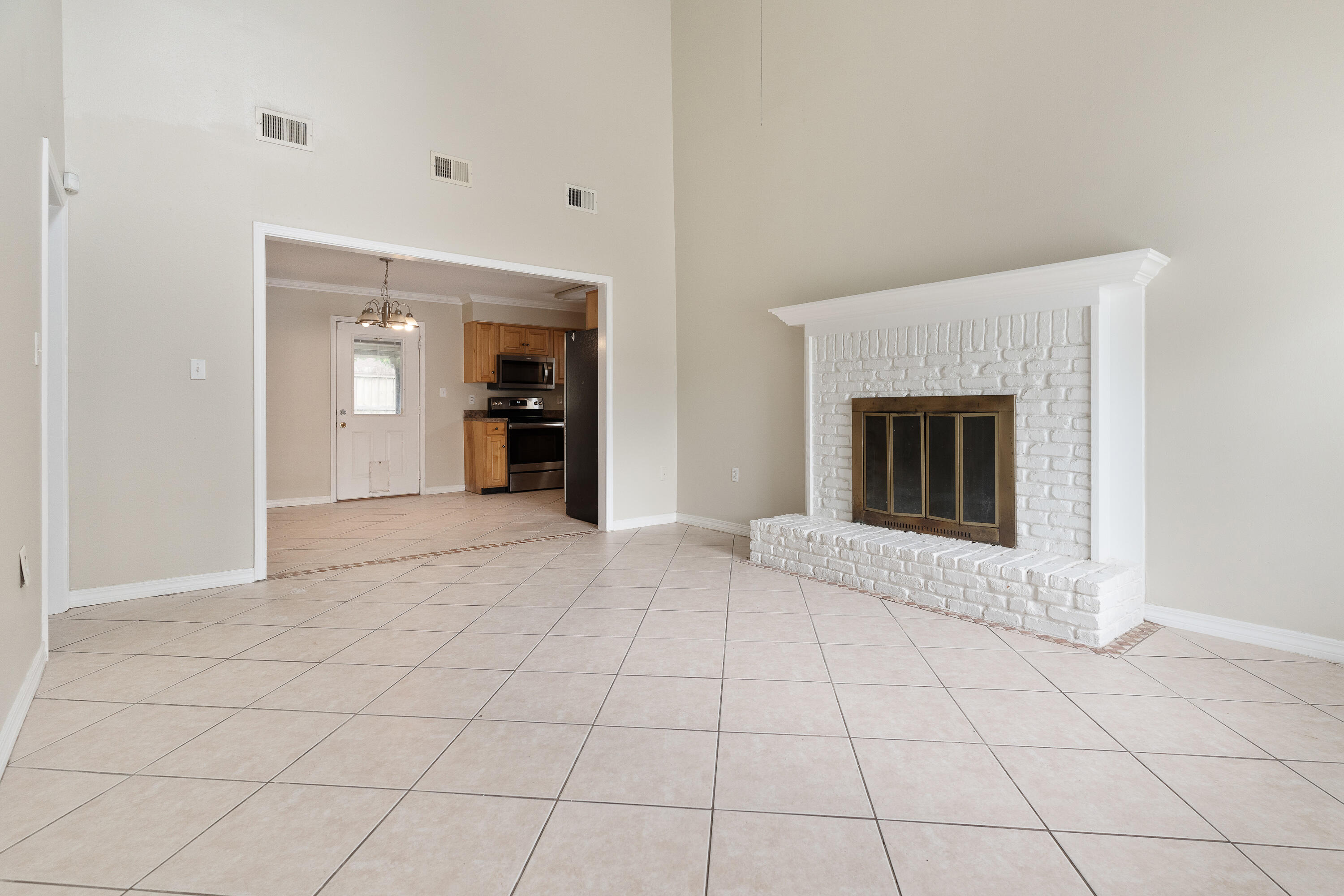 CANDLEWOOD VILLAGE - Residential