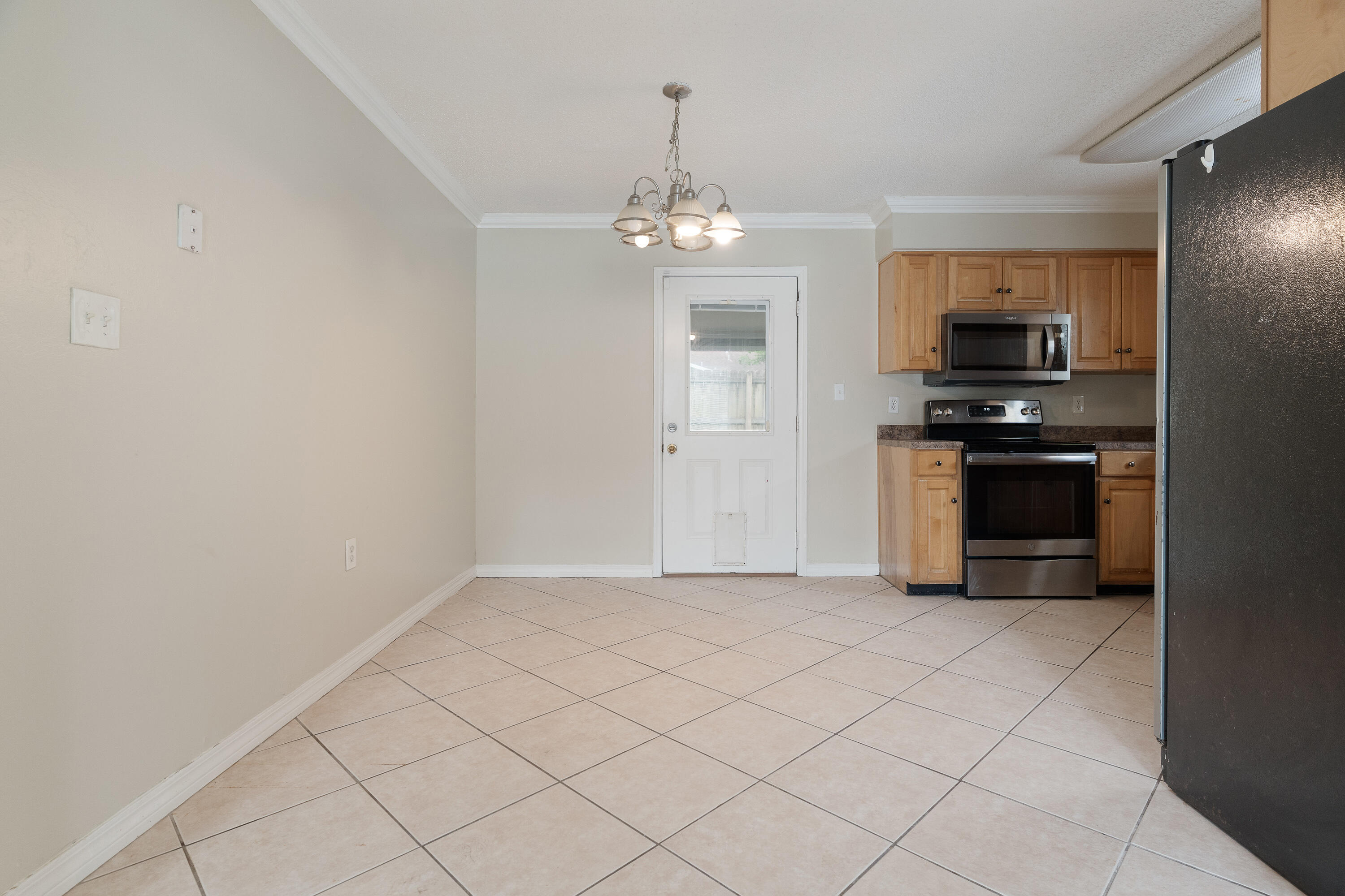 CANDLEWOOD VILLAGE - Residential