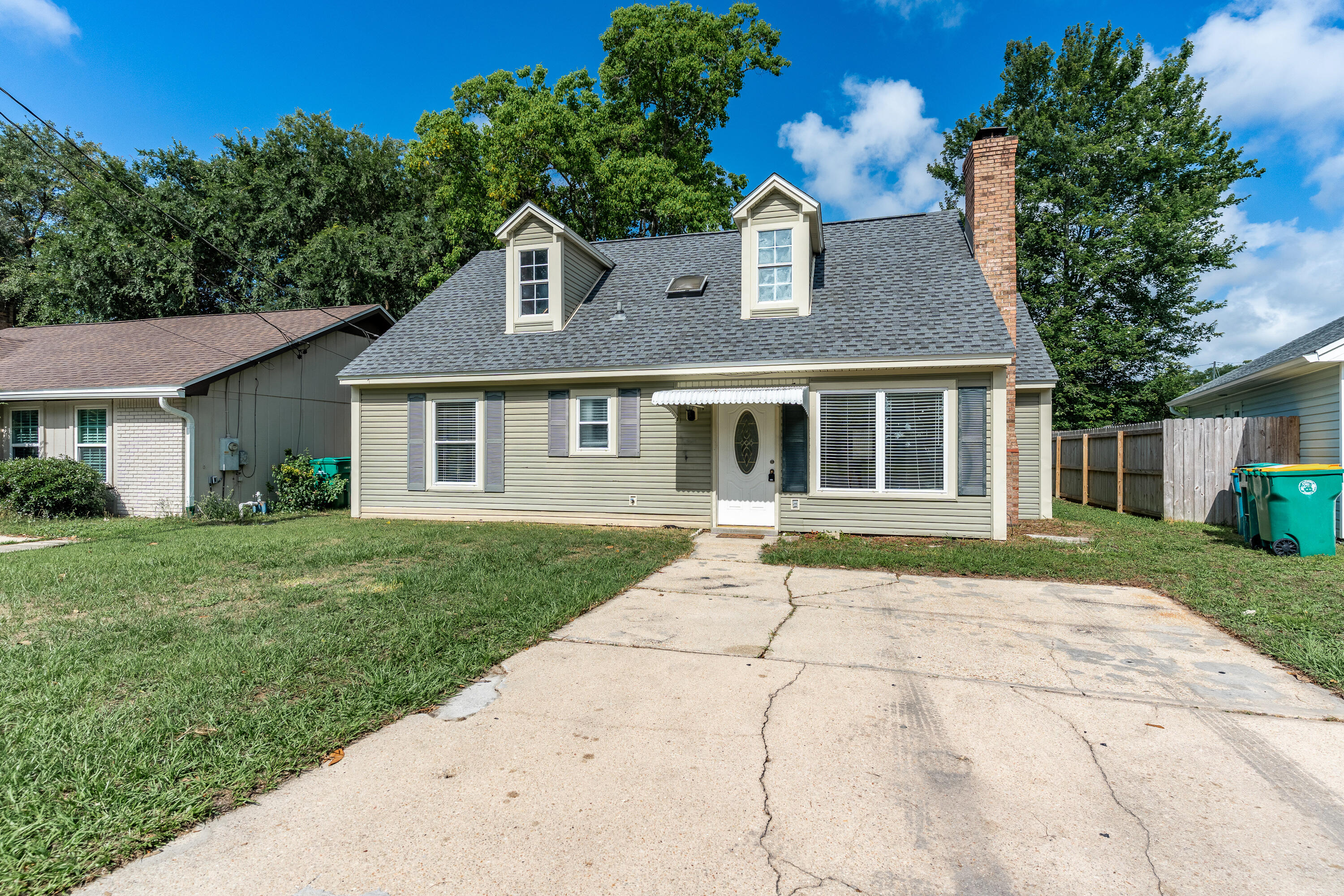 CANDLEWOOD VILLAGE - Residential