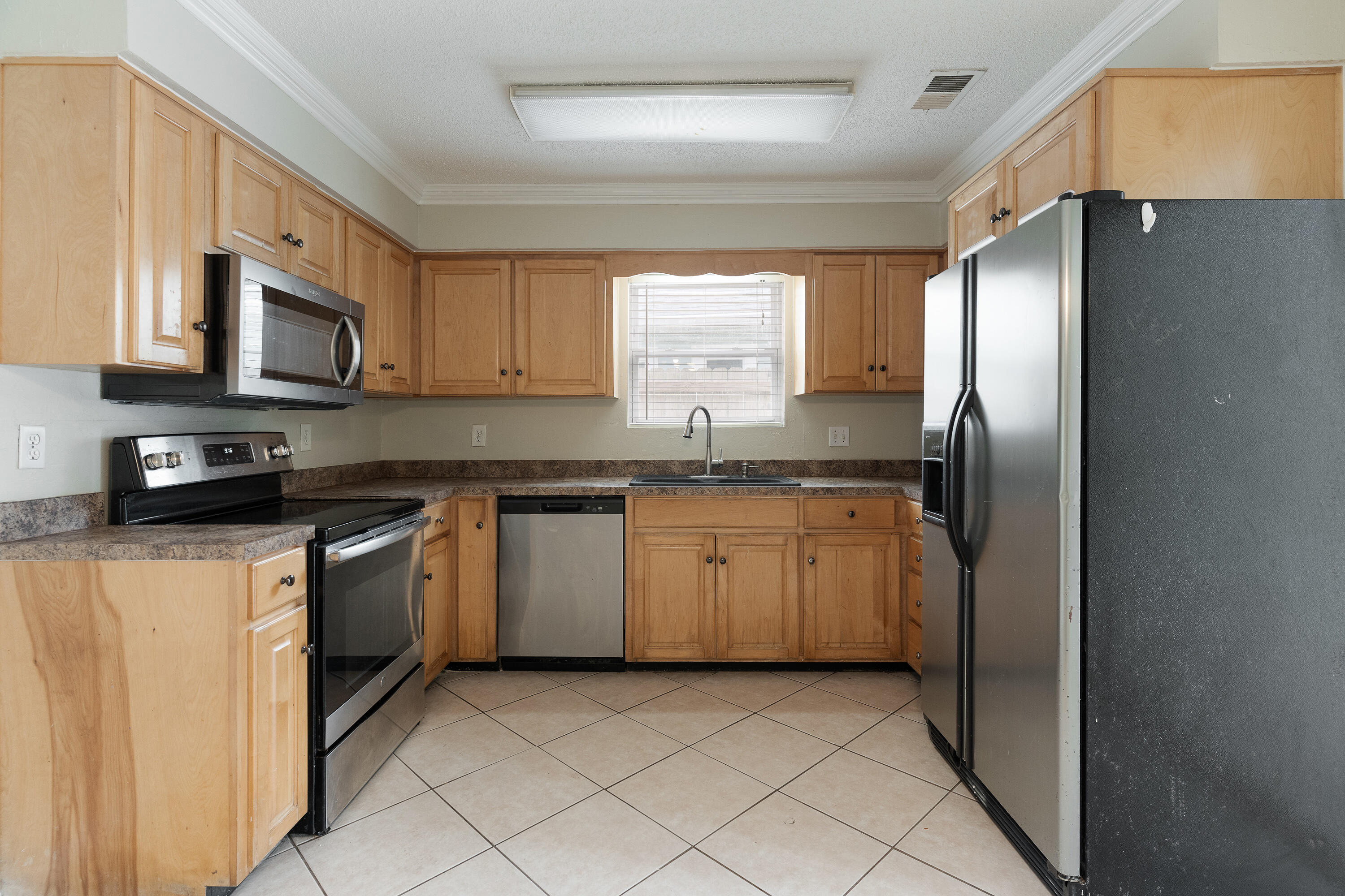 CANDLEWOOD VILLAGE - Residential