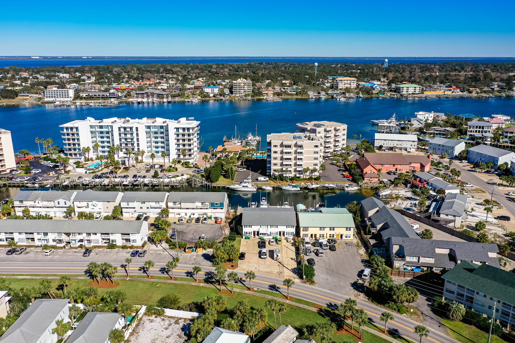 HOLIDAY ISLE #7 - Residential