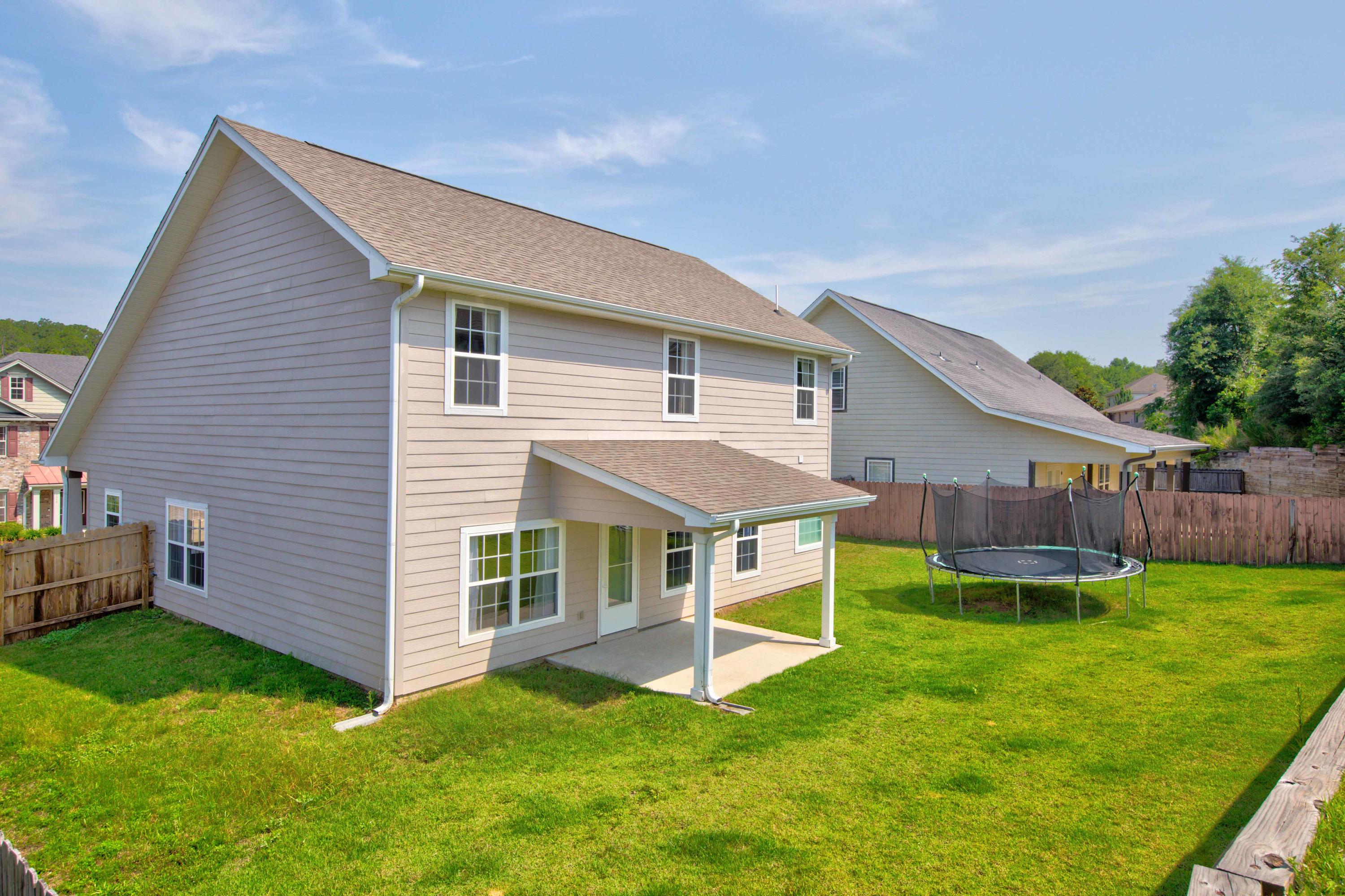 DUGGAN POND ESTATES - Residential