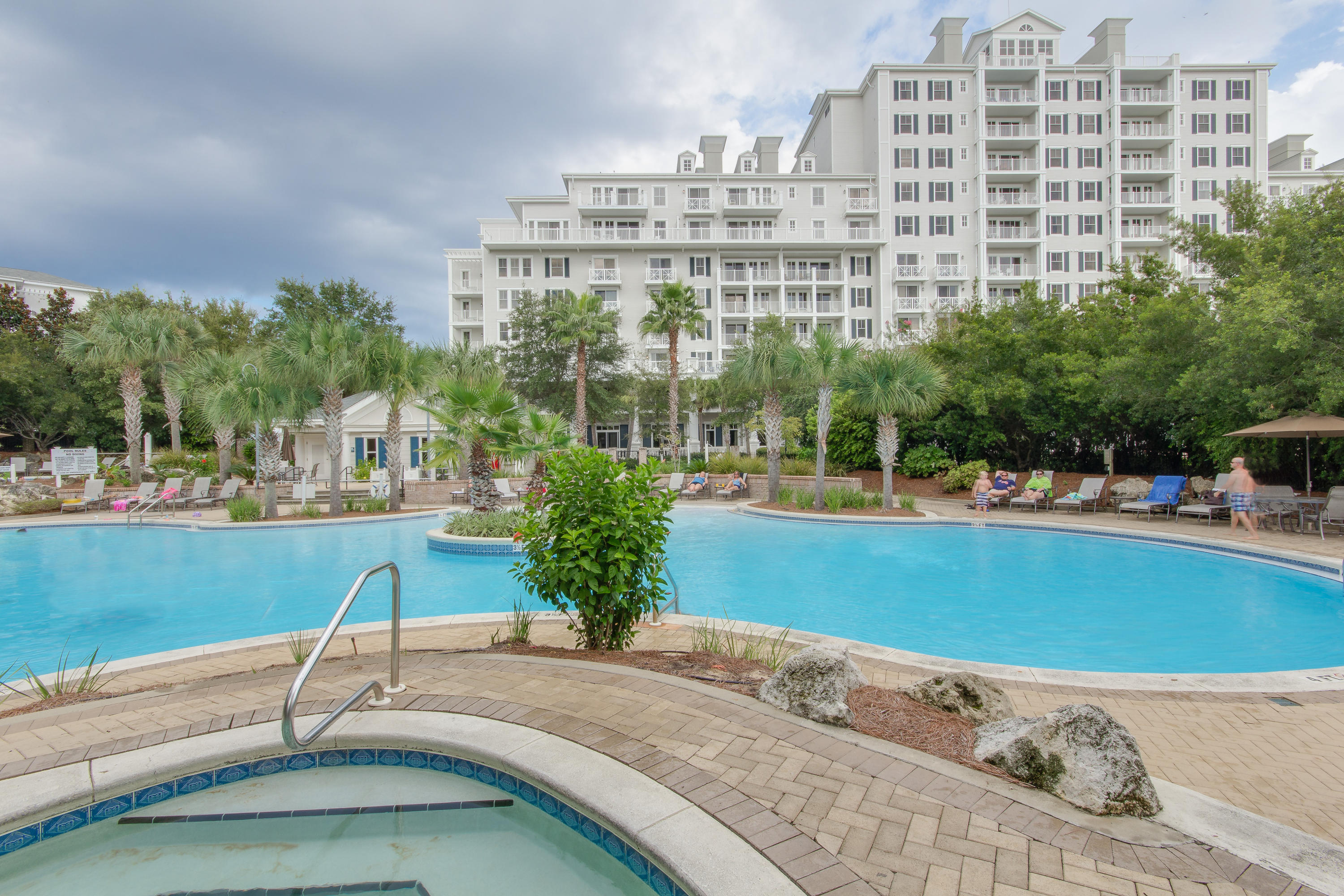 GRAND SANDESTIN THE - Residential Lease