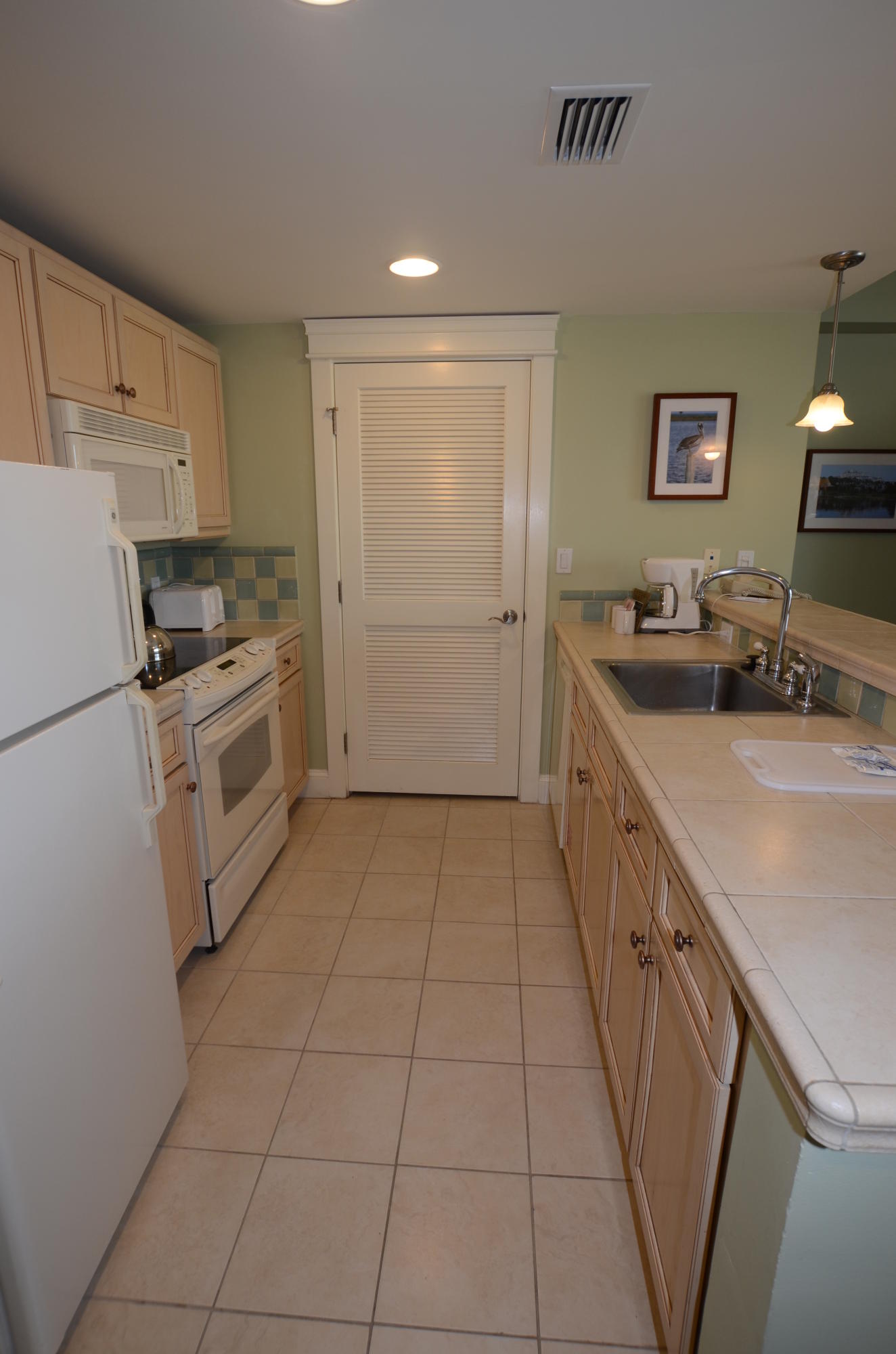 GRAND SANDESTIN THE - Residential Lease