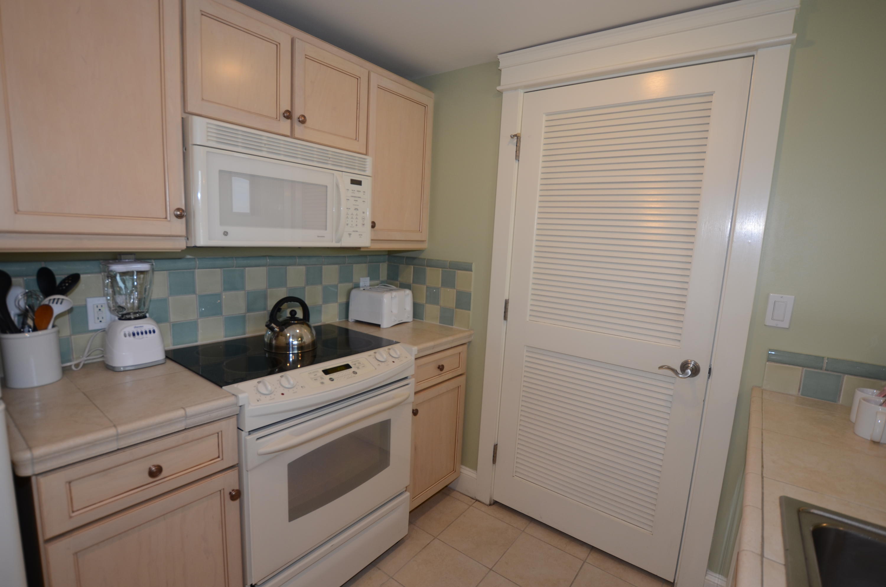GRAND SANDESTIN THE - Residential Lease
