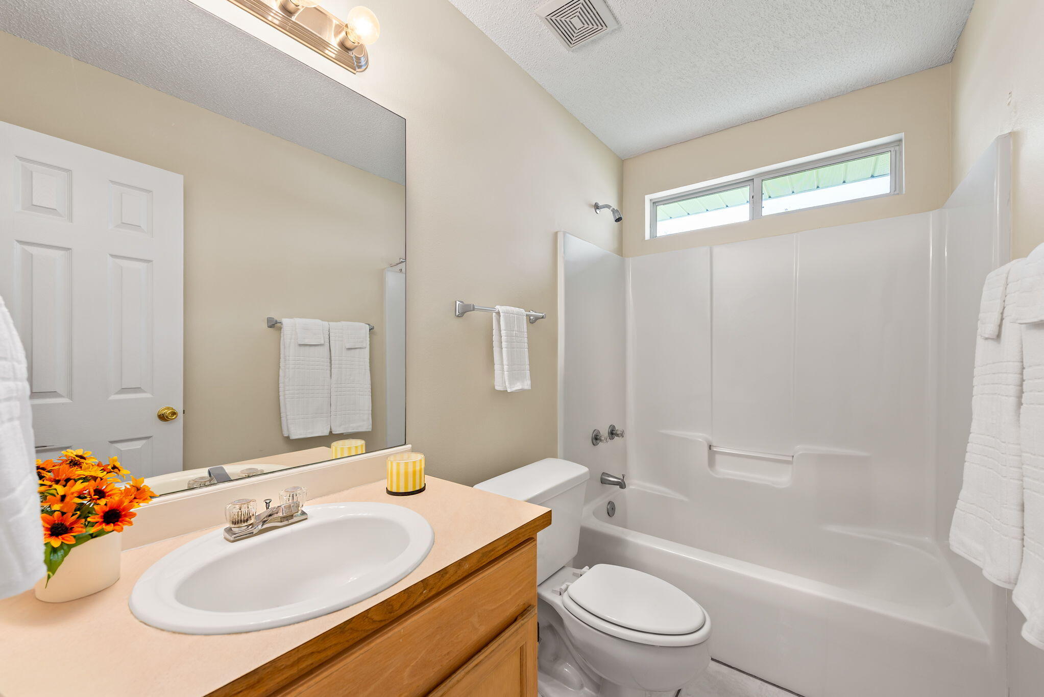 HOLLEY BY THE SEA - Residential
