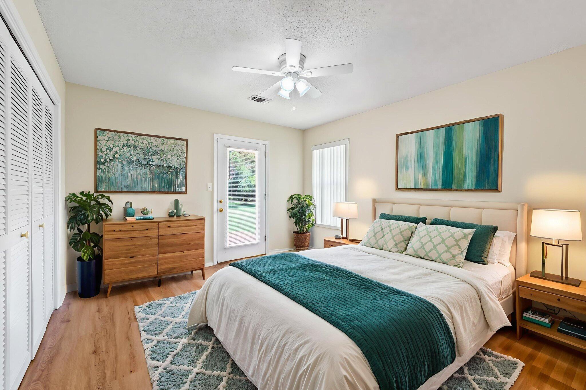 HOLLEY BY THE SEA - Residential