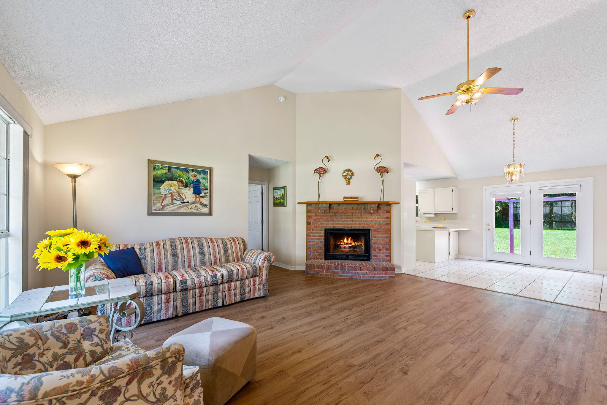 HOLLEY BY THE SEA - Residential