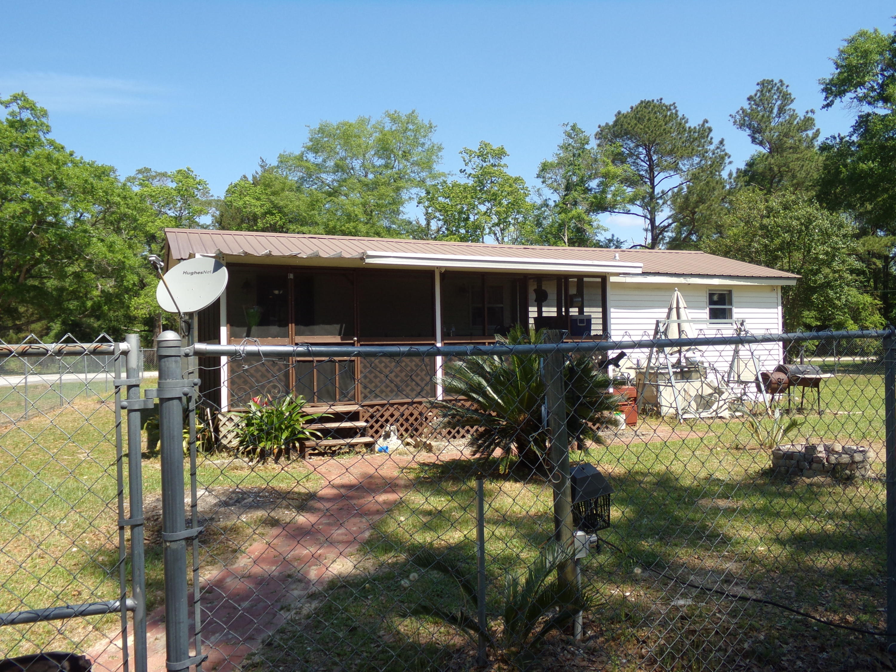 LAUREL HILL - Residential