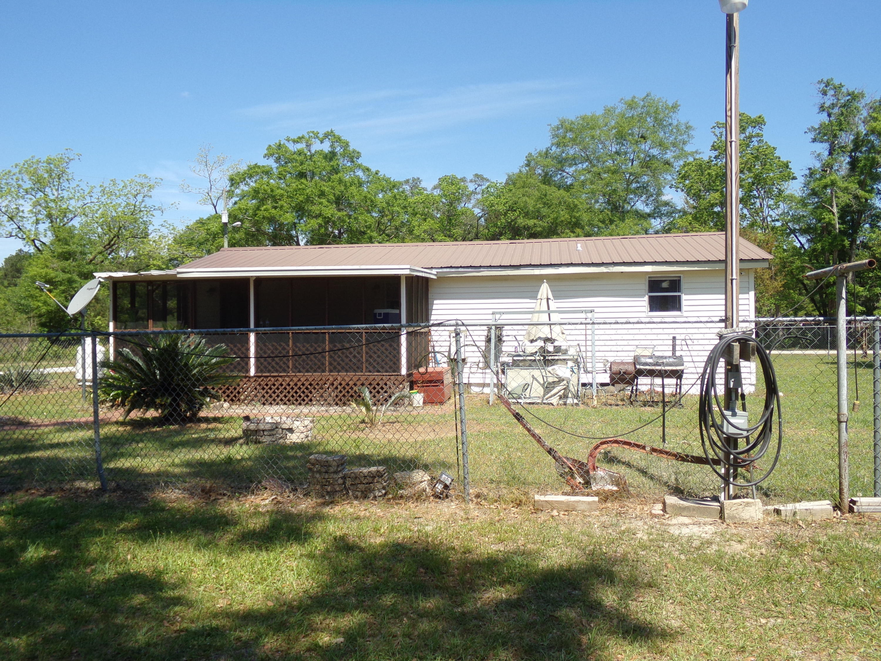 LAUREL HILL - Residential