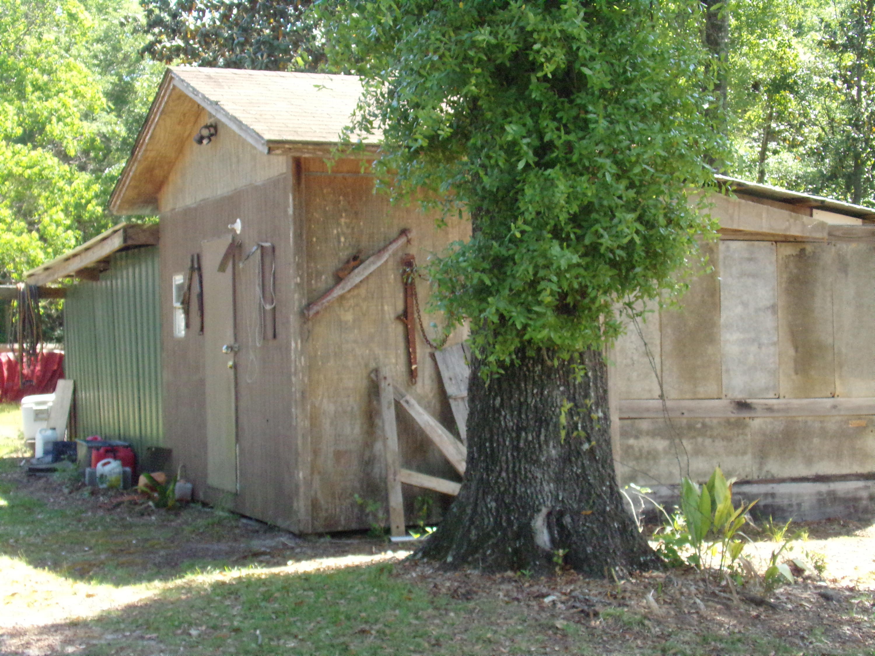 LAUREL HILL - Residential