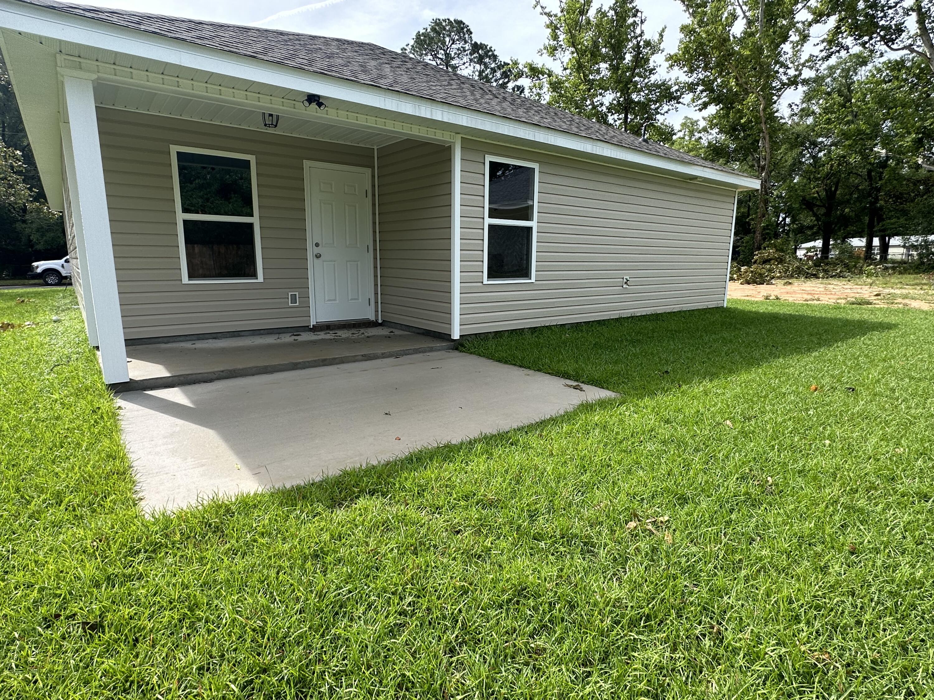 CRESTVIEW - Residential