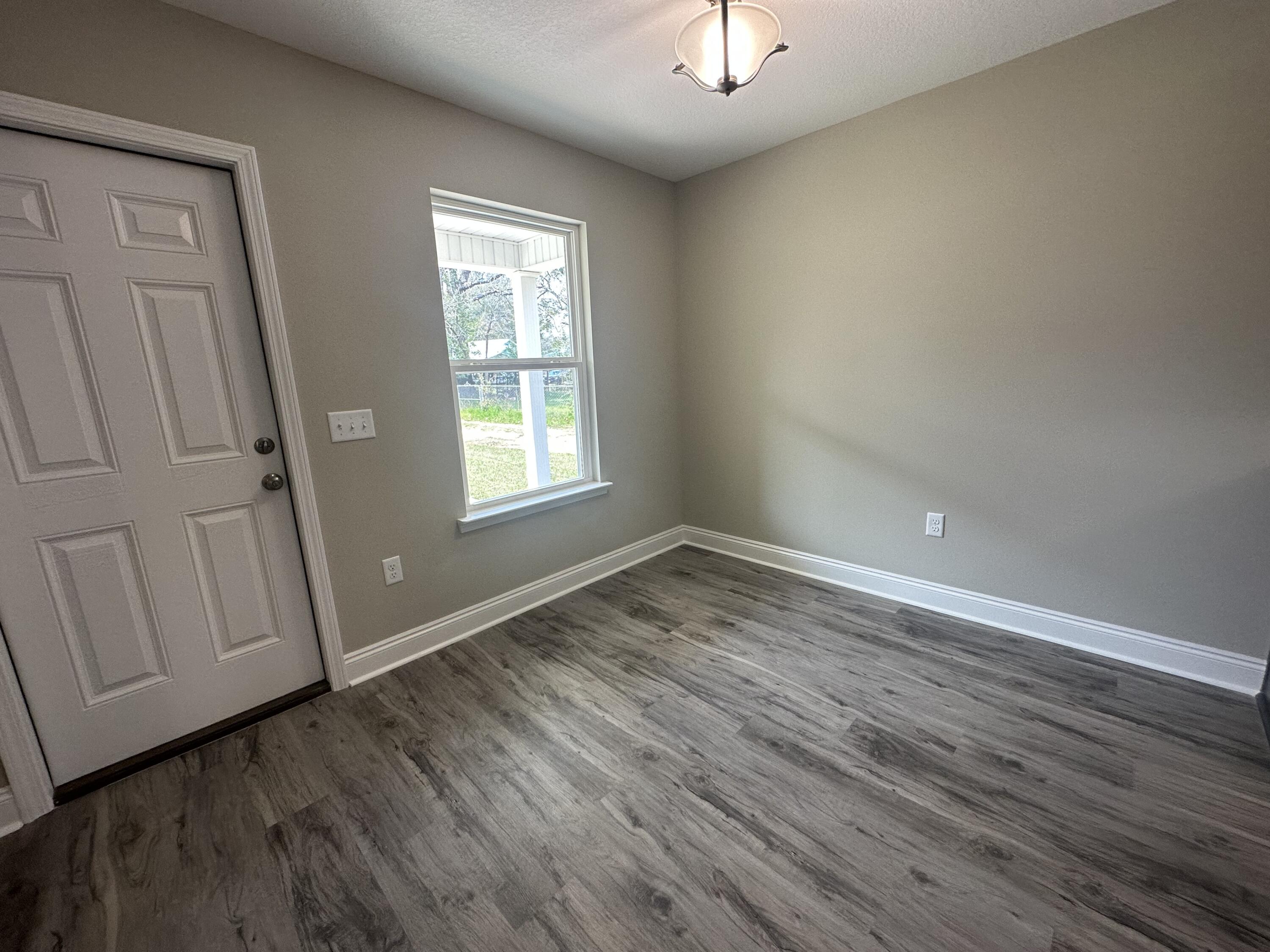CRESTVIEW - Residential
