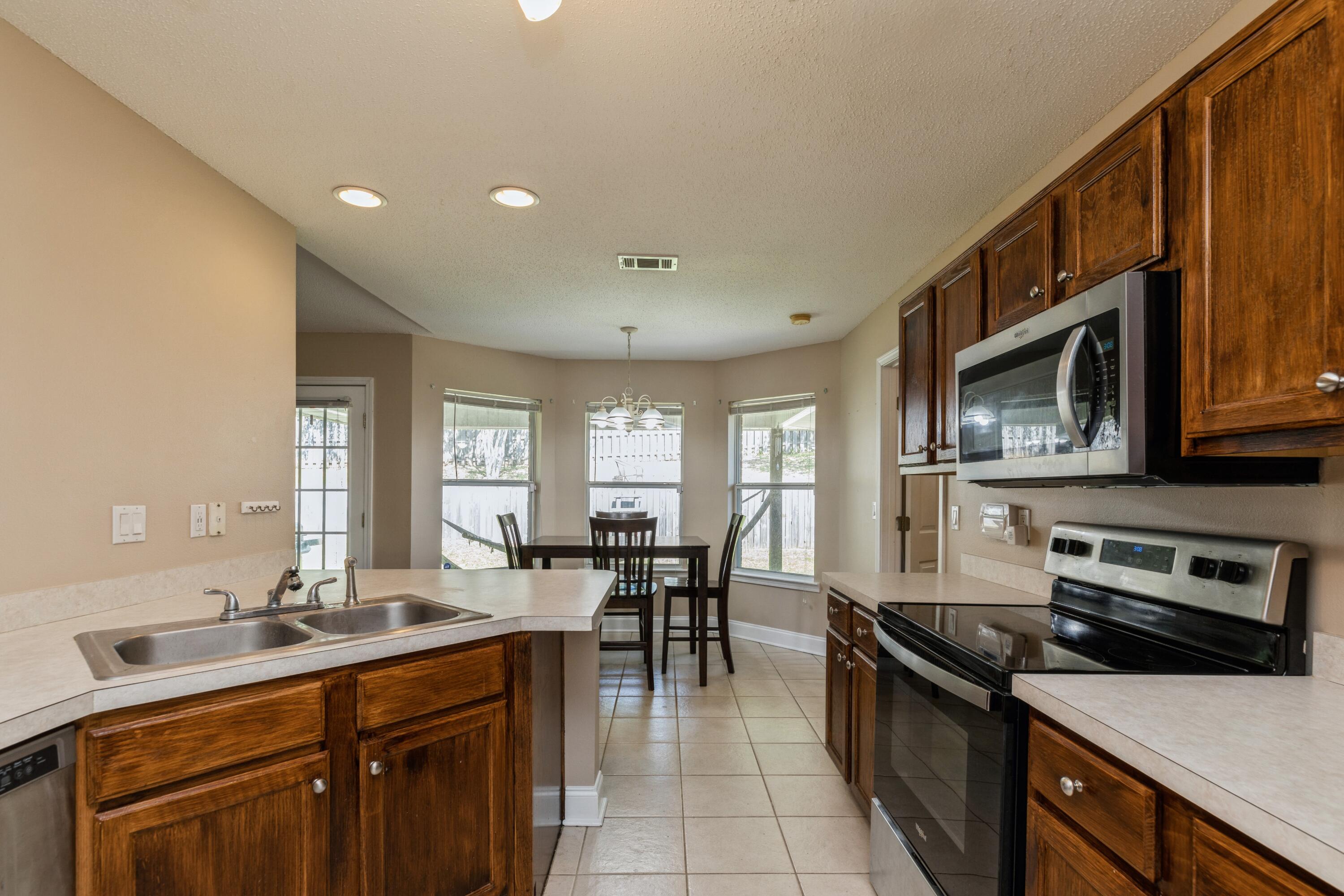 ANITOCH ESTATES S/D 3 - Residential