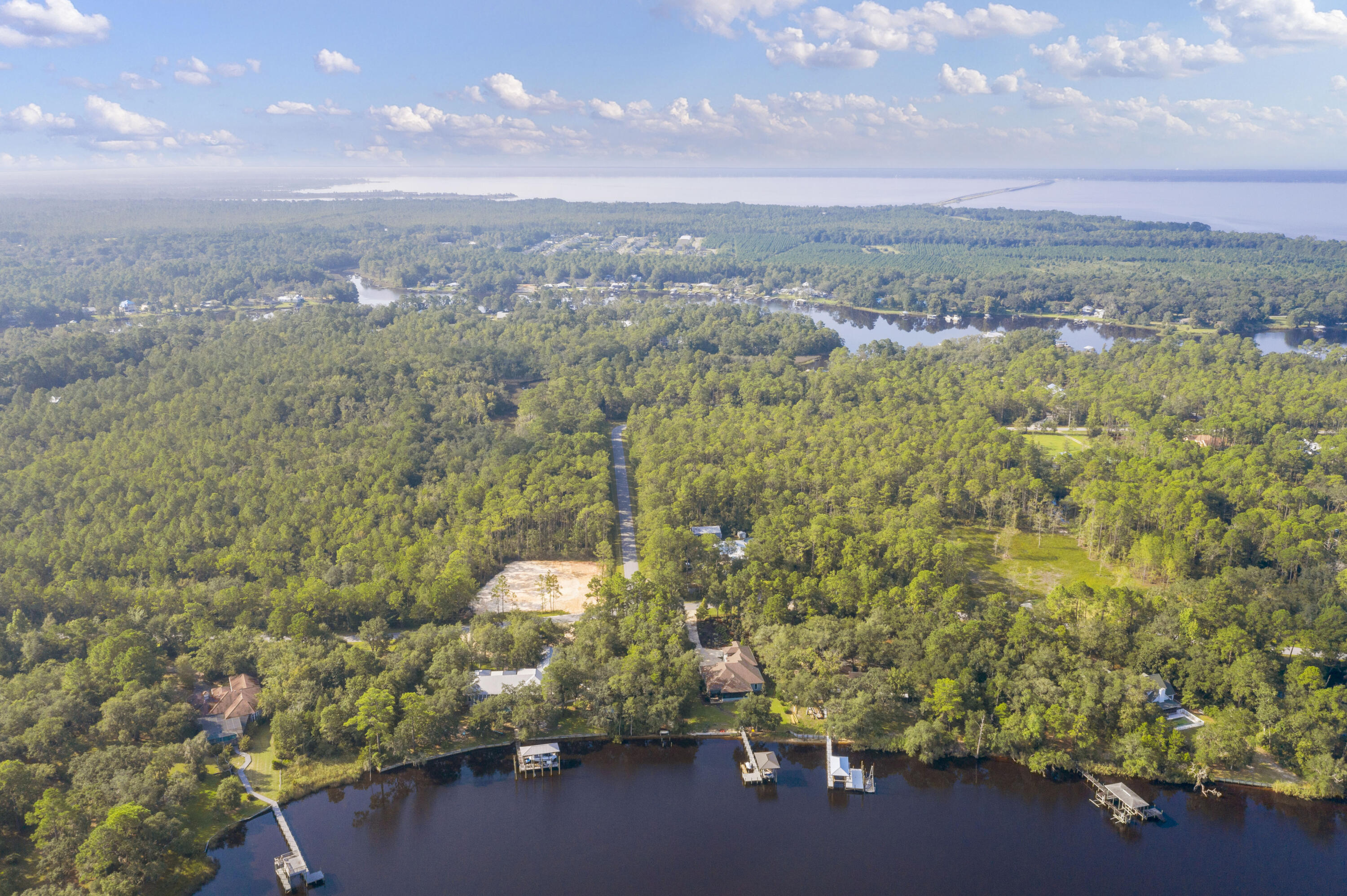 GARDEN OAKS ON THE BAY - Land
