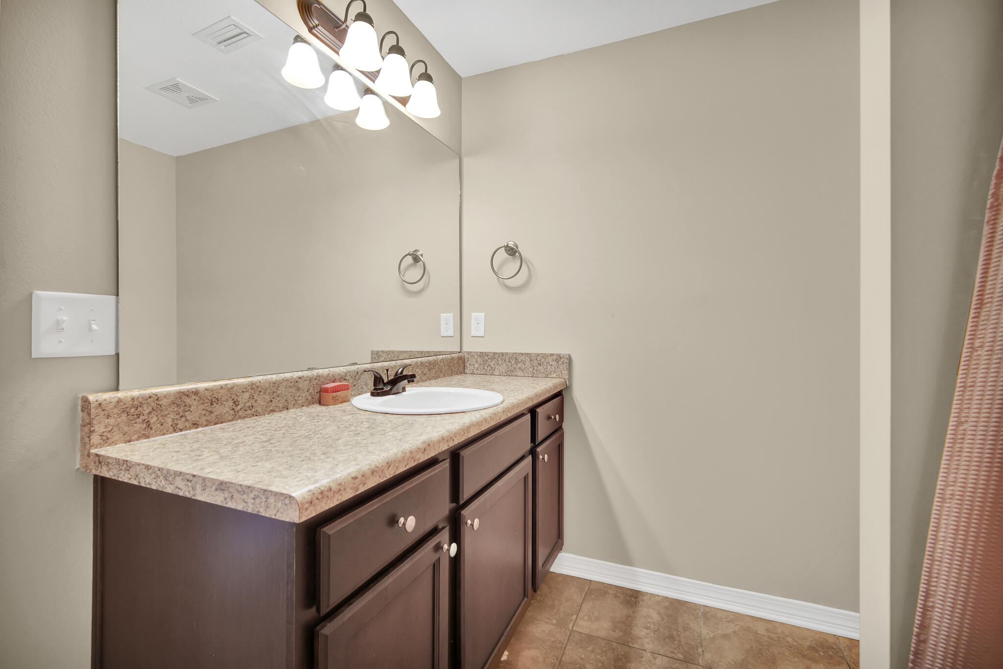 SHADOW LAKES - Residential