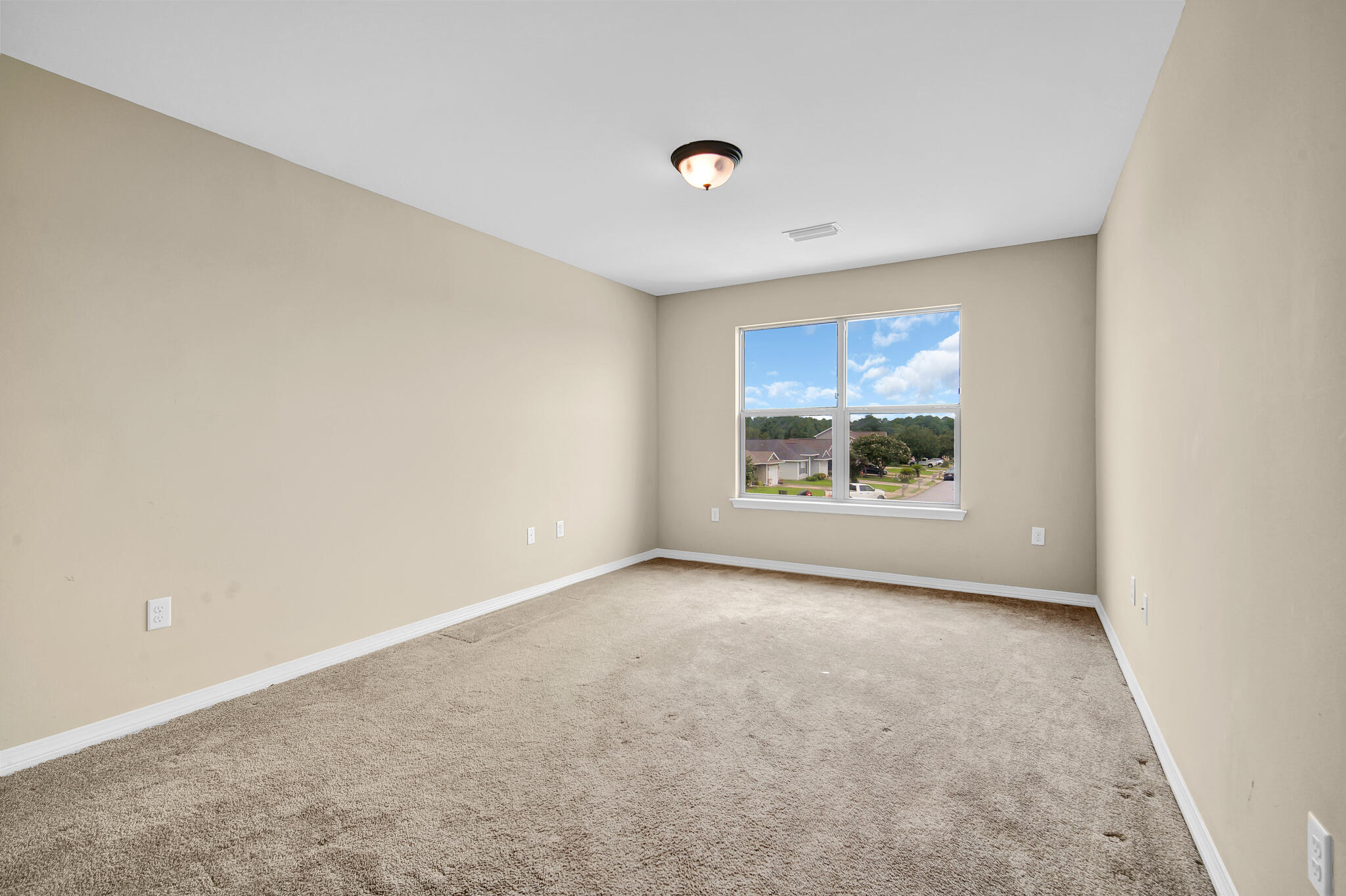 SHADOW LAKES - Residential