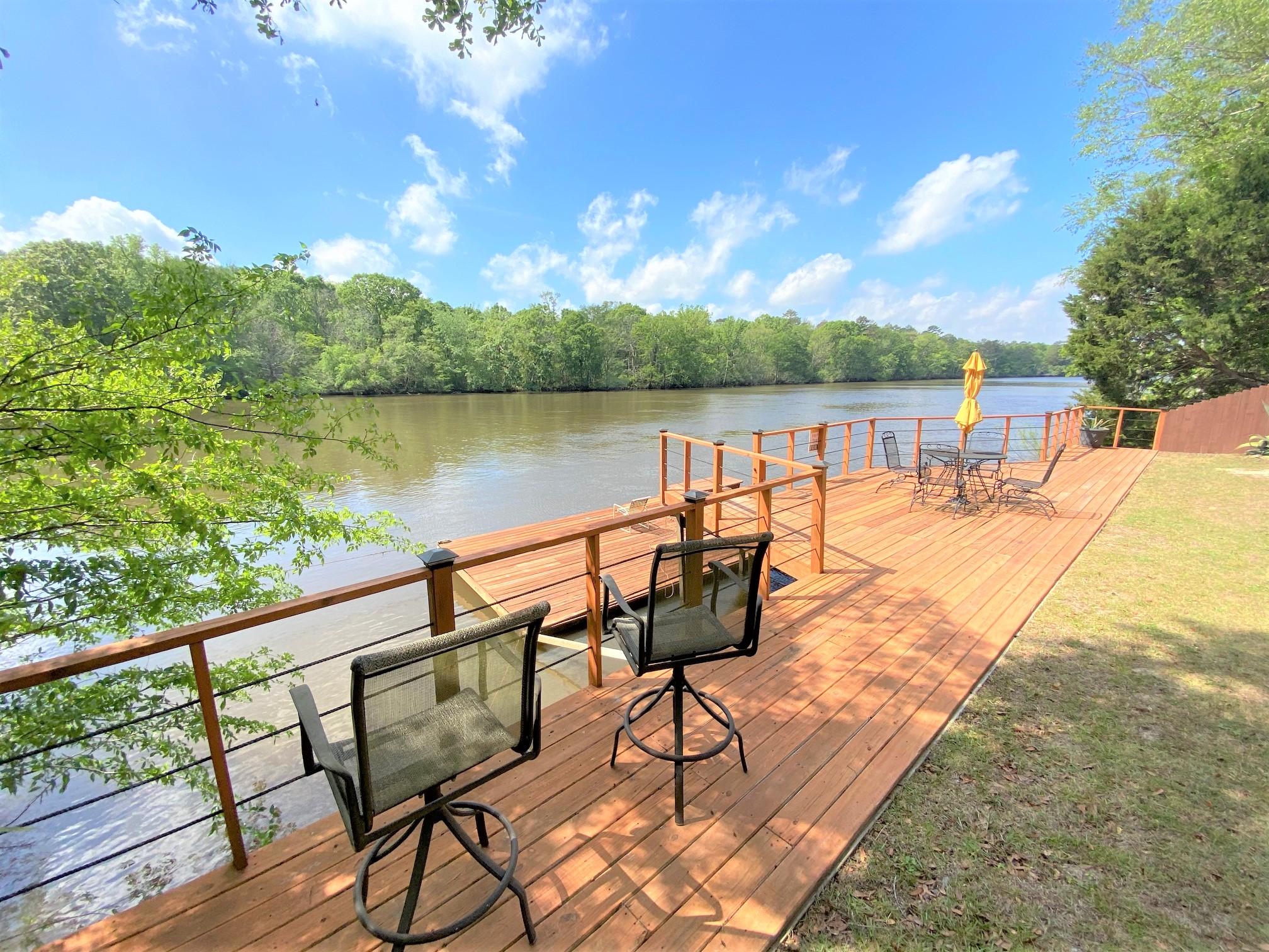 CHOCTAWHATCHEE RIVER ESTATES - Residential