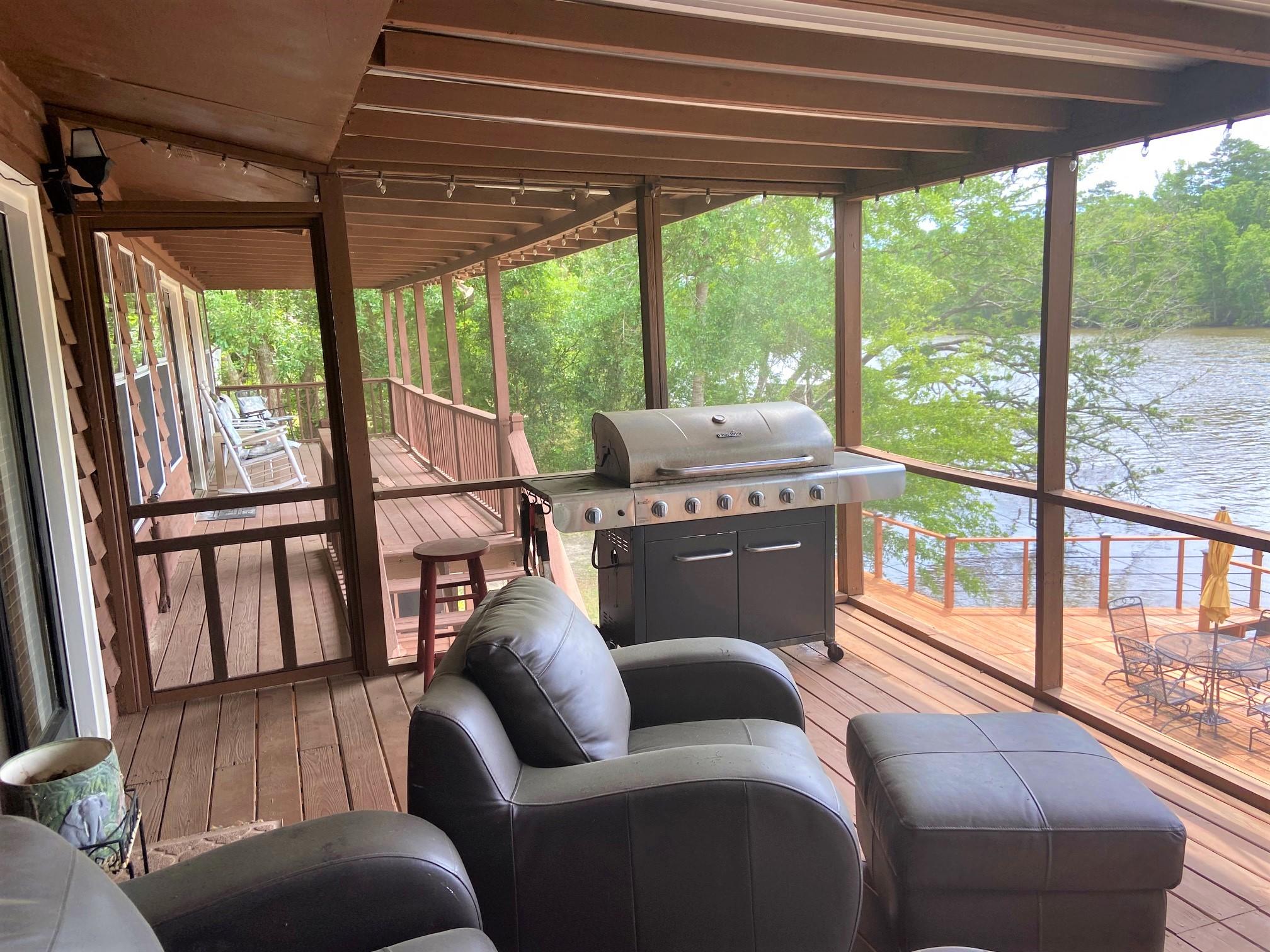 CHOCTAWHATCHEE RIVER ESTATES - Residential