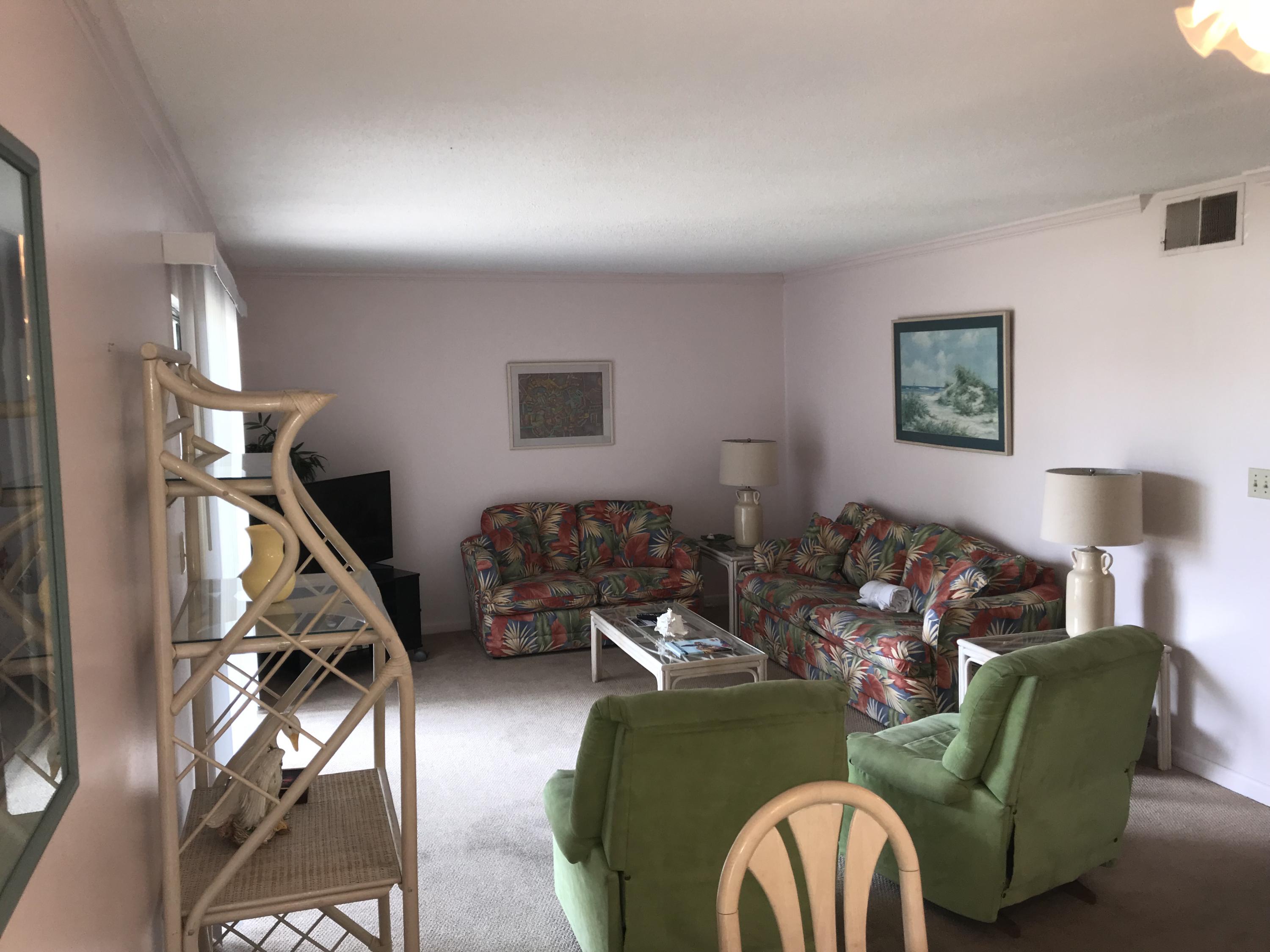 SEASCAPE CONDO GARDEN VILLA - Residential