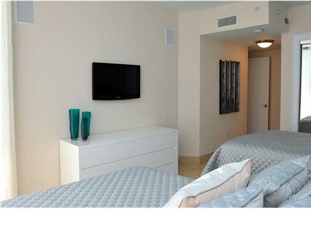 ST. THOMAS AT SILVER SHELLS - Residential