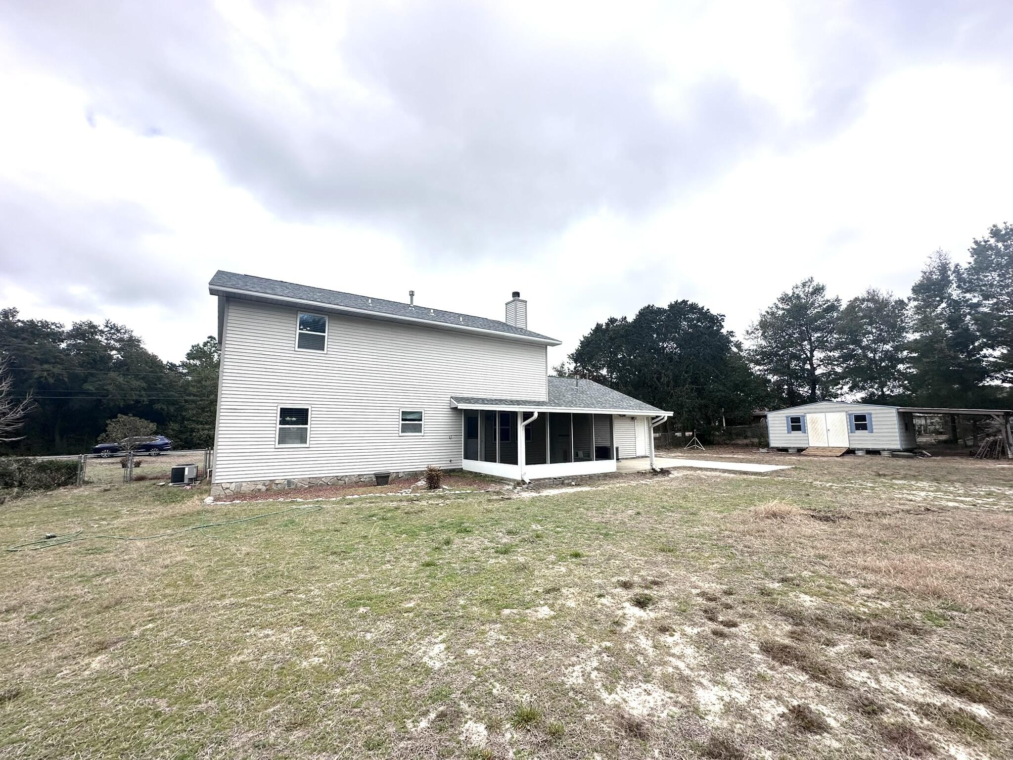 EAST BAY RIVER ESTATES 1ST ADDN - Residential Lease