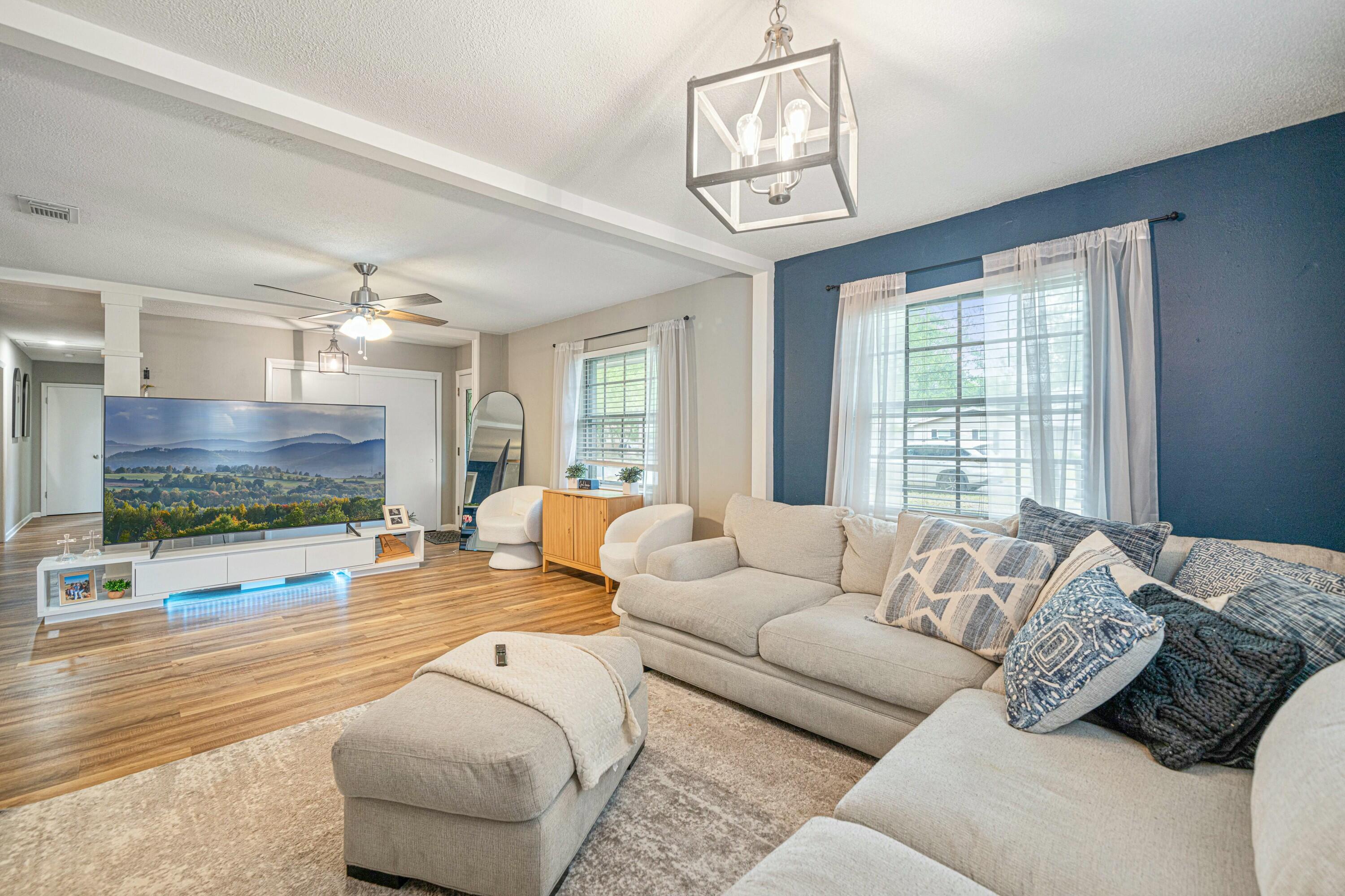 MAYFAIR - Residential