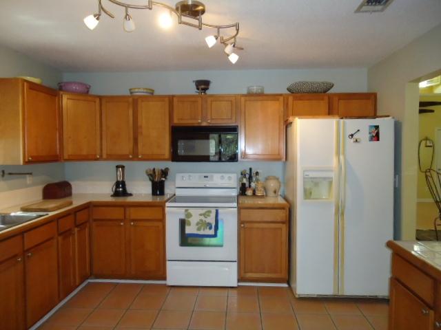 EDEN ESTATES S/D - Residential