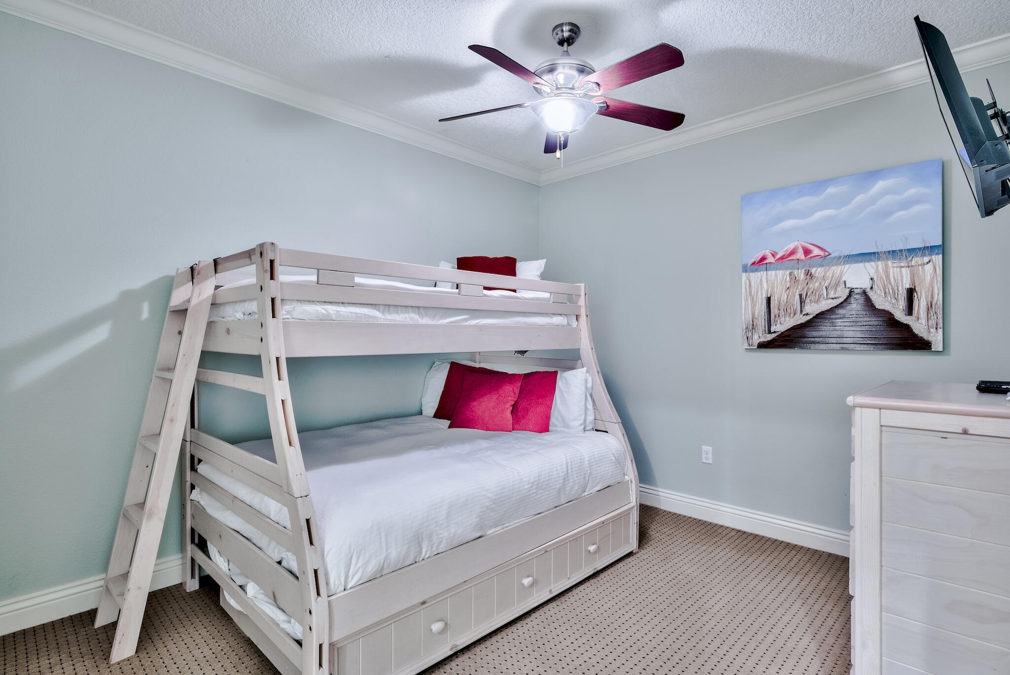 EMERALD GRANDE - Residential