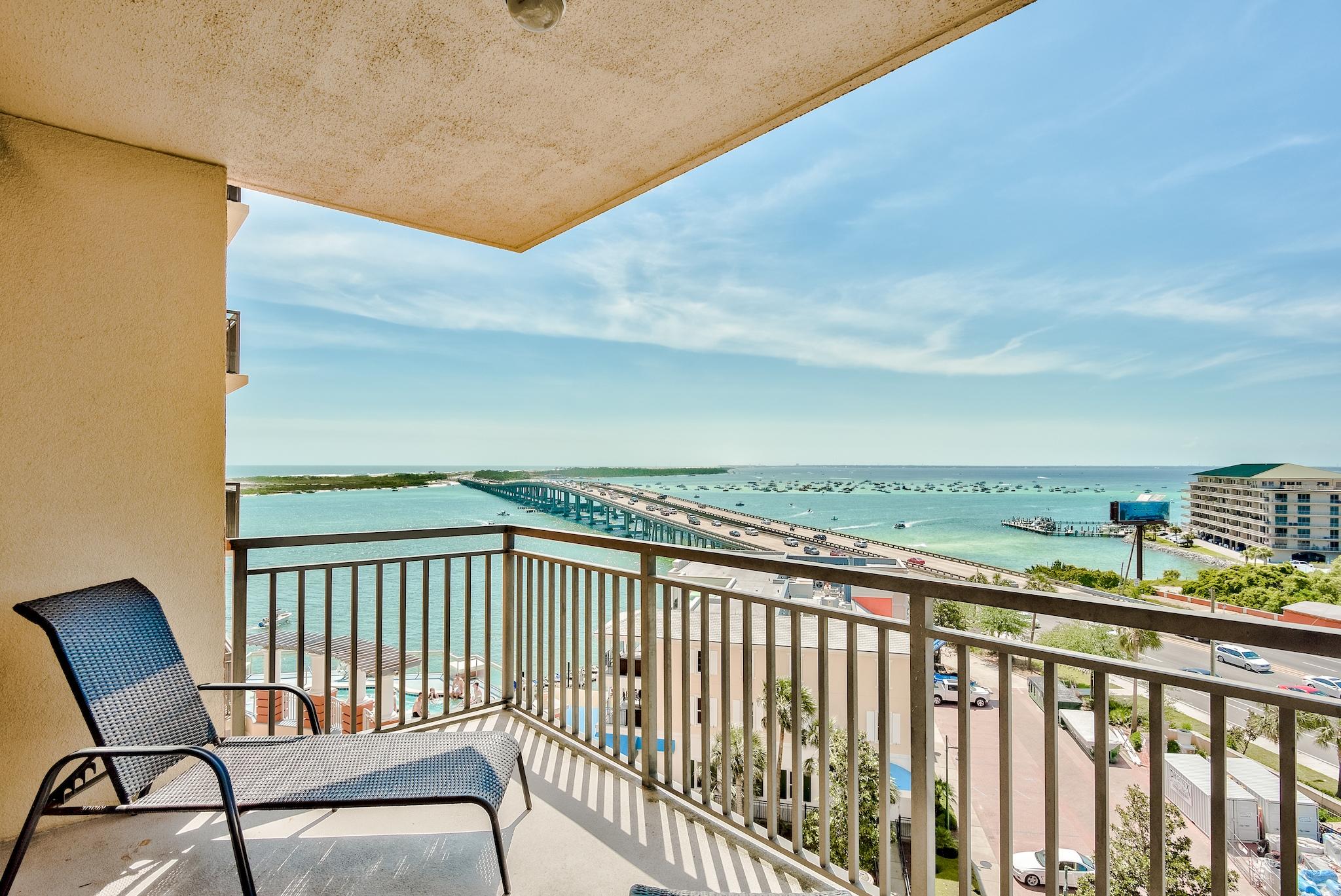 EMERALD GRANDE - Residential