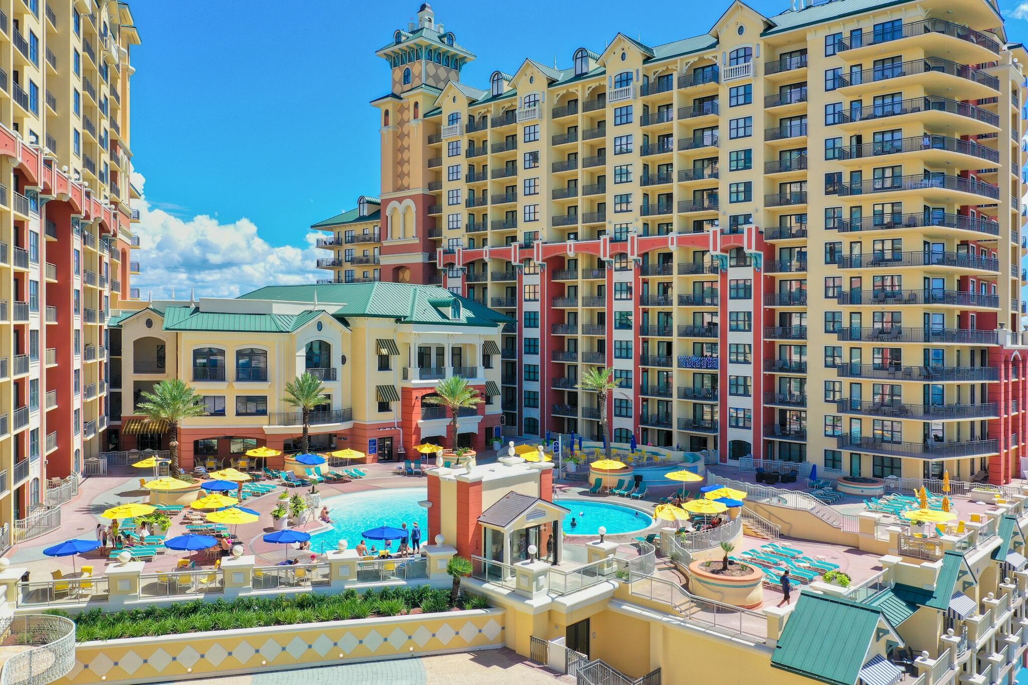 EMERALD GRANDE - Residential