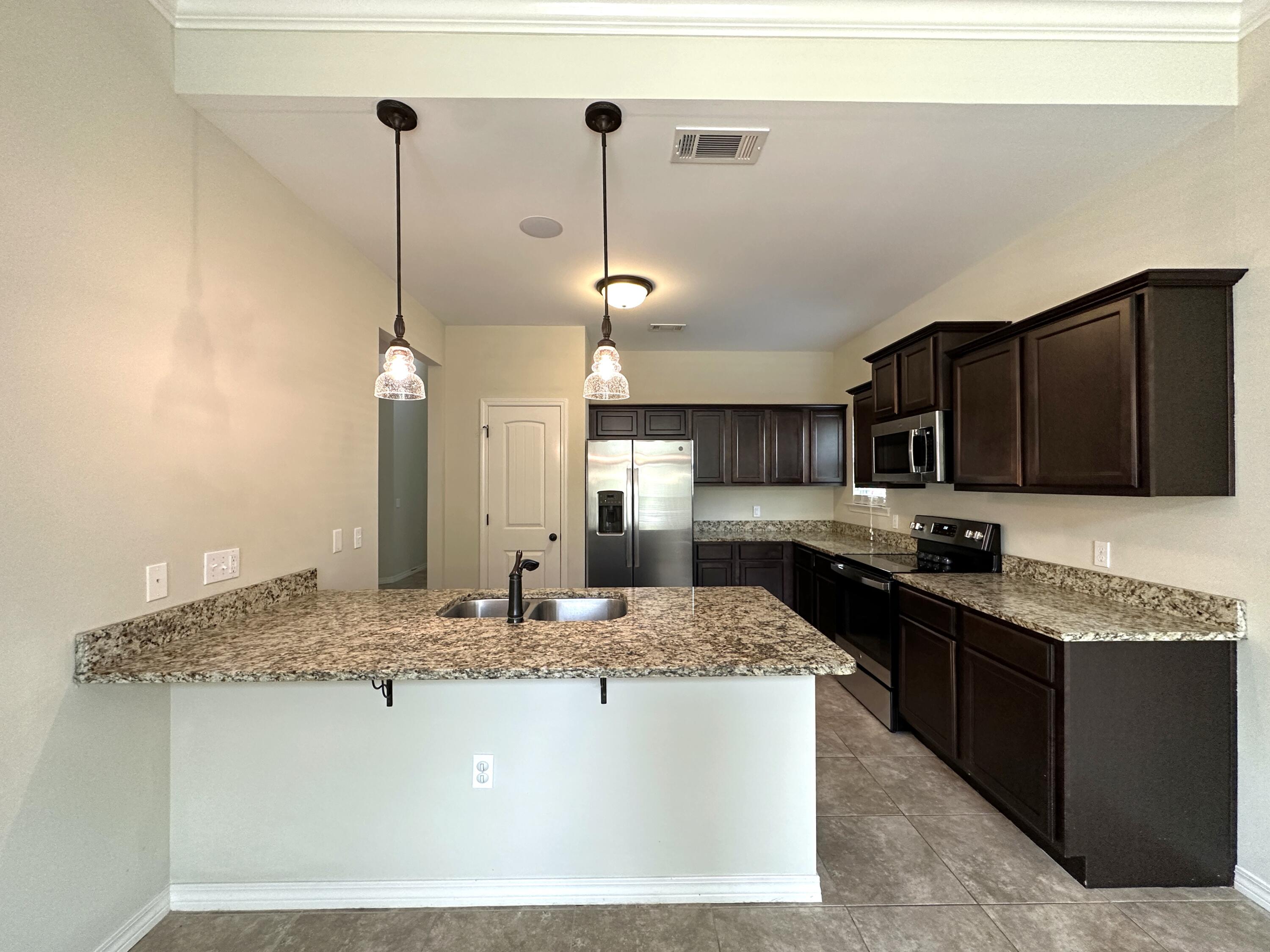 SANDY RIDGE ESTATES - Residential Lease