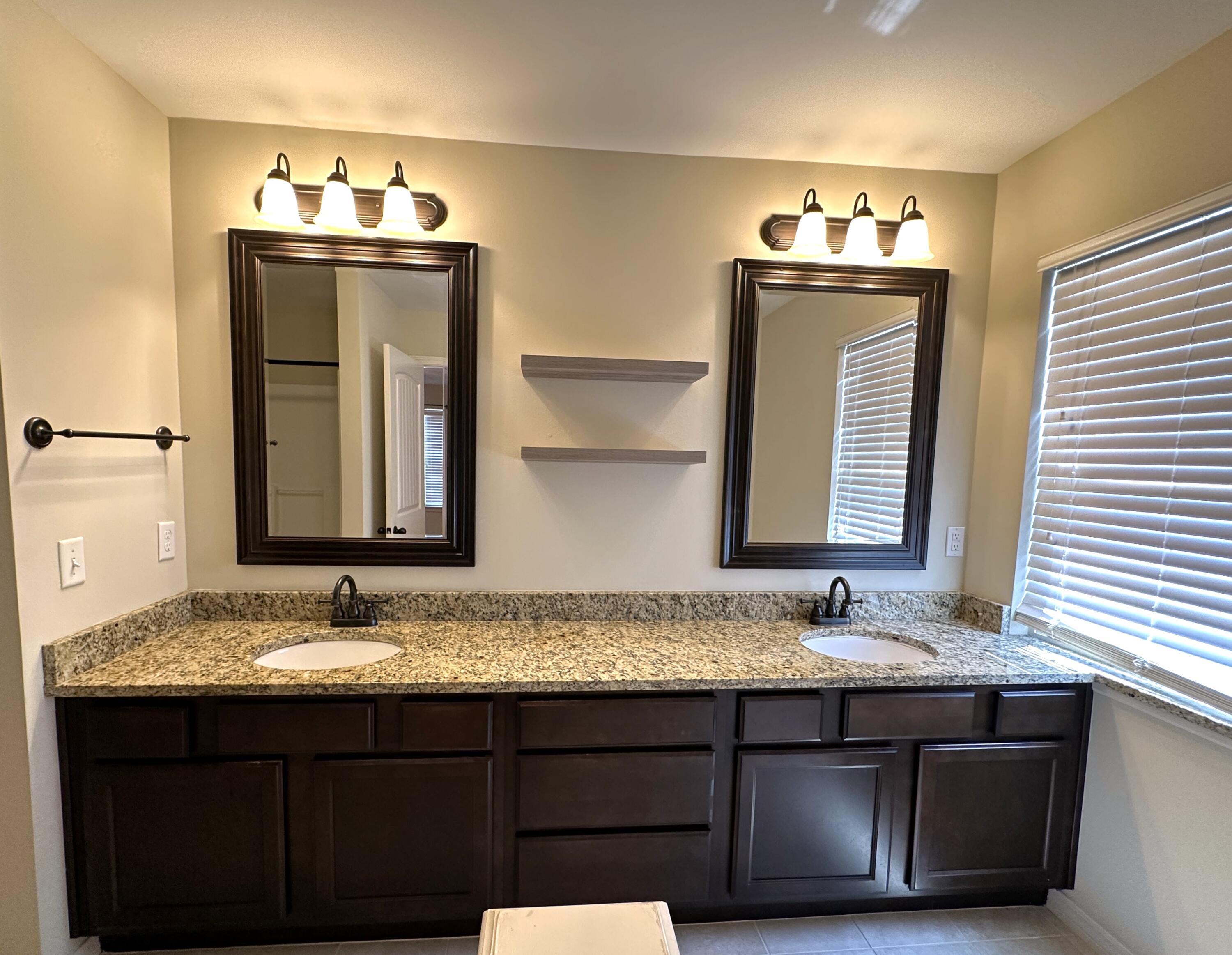 SANDY RIDGE ESTATES - Residential Lease